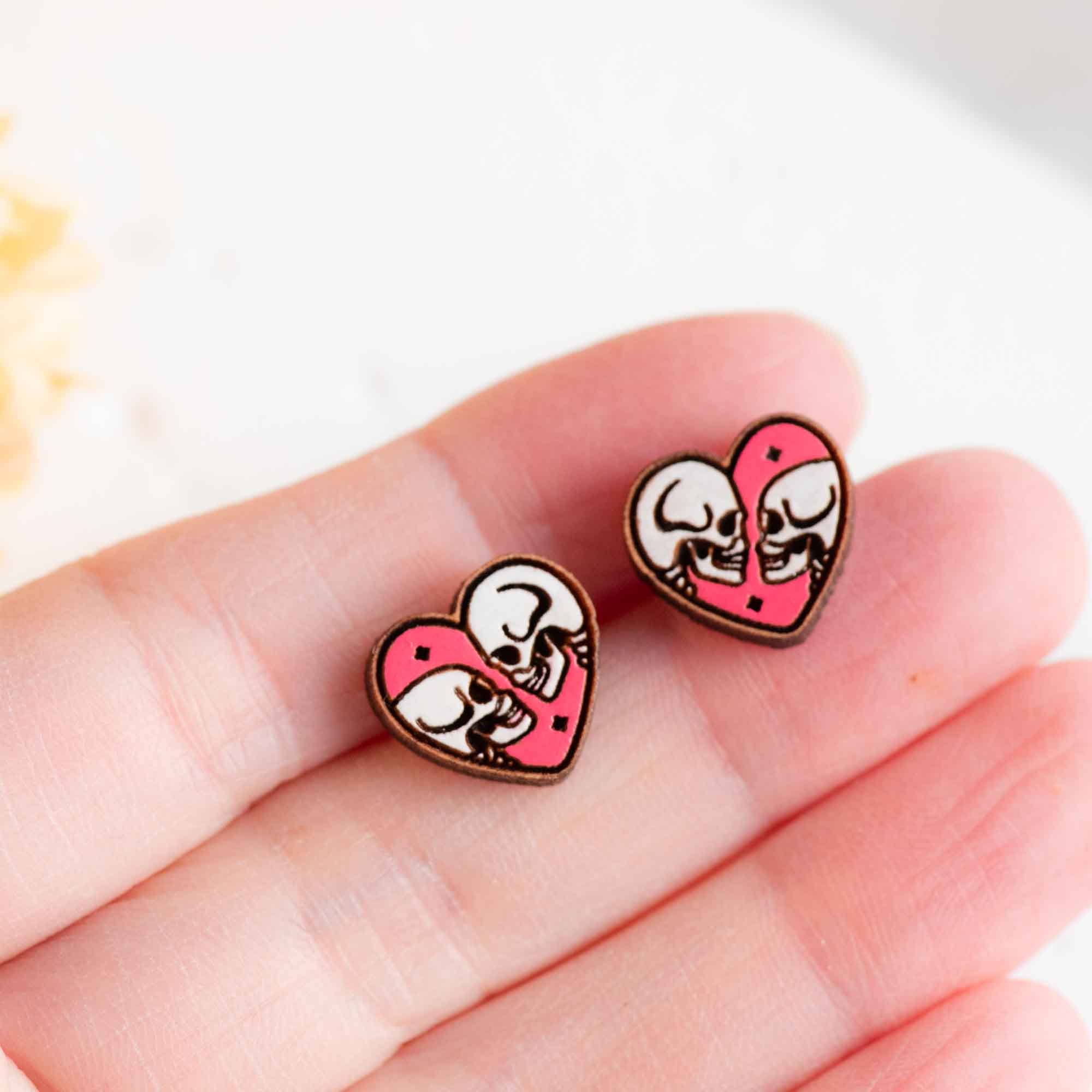 Valentines Day Gift Skull Love Earrings Gift Set