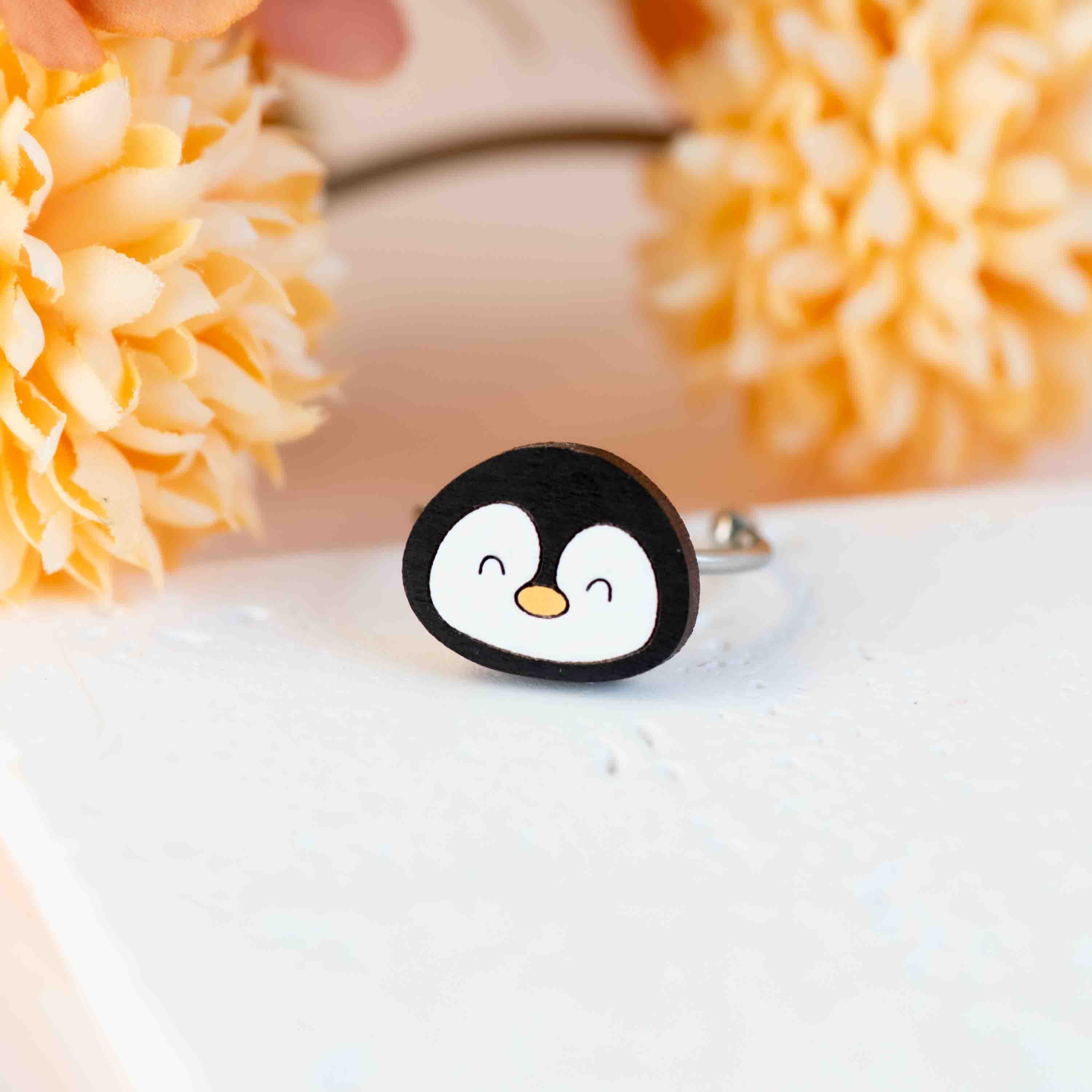 Hand-Painted Penguin Adjustable Wooden Ring - RB72002