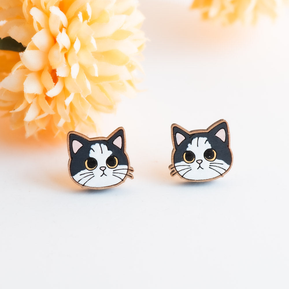 Tuxedo Cat Stud Earrings - PEL10471