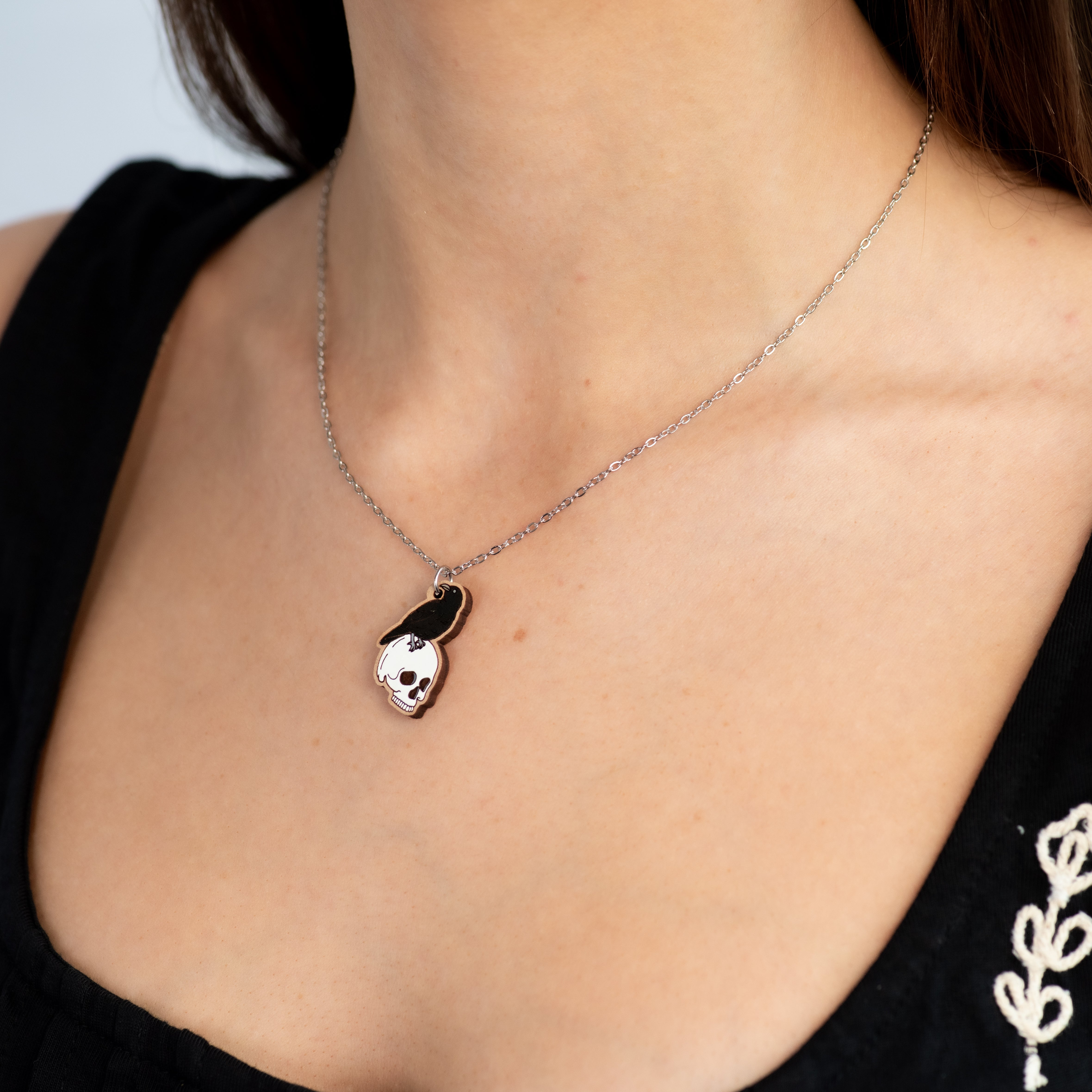 Hand-painted Wooden Raven Skull Necklace - NT65282