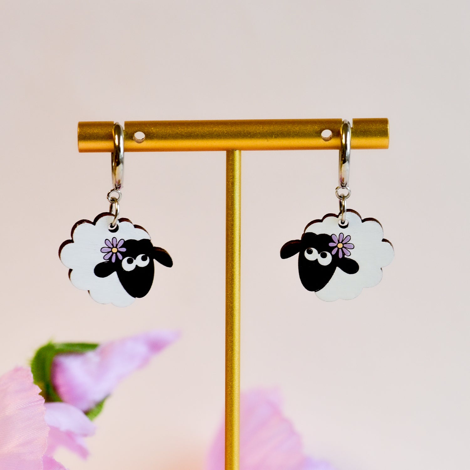 Hand-painted Blackface Sheep With Daisy Wooden Hoop Earrings - PEL10515H