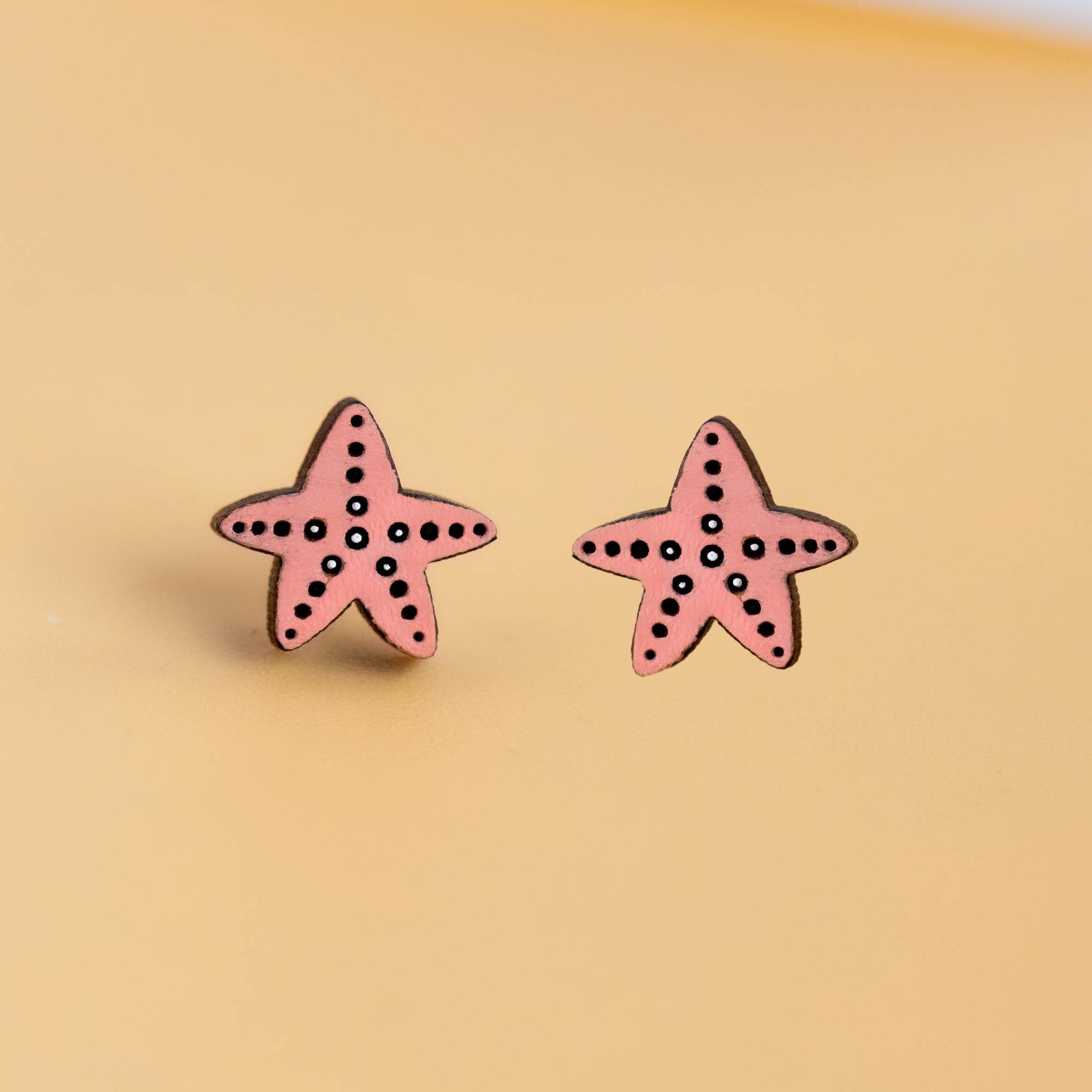 Hand-painted Starfish Wooden Earrings - PES13109