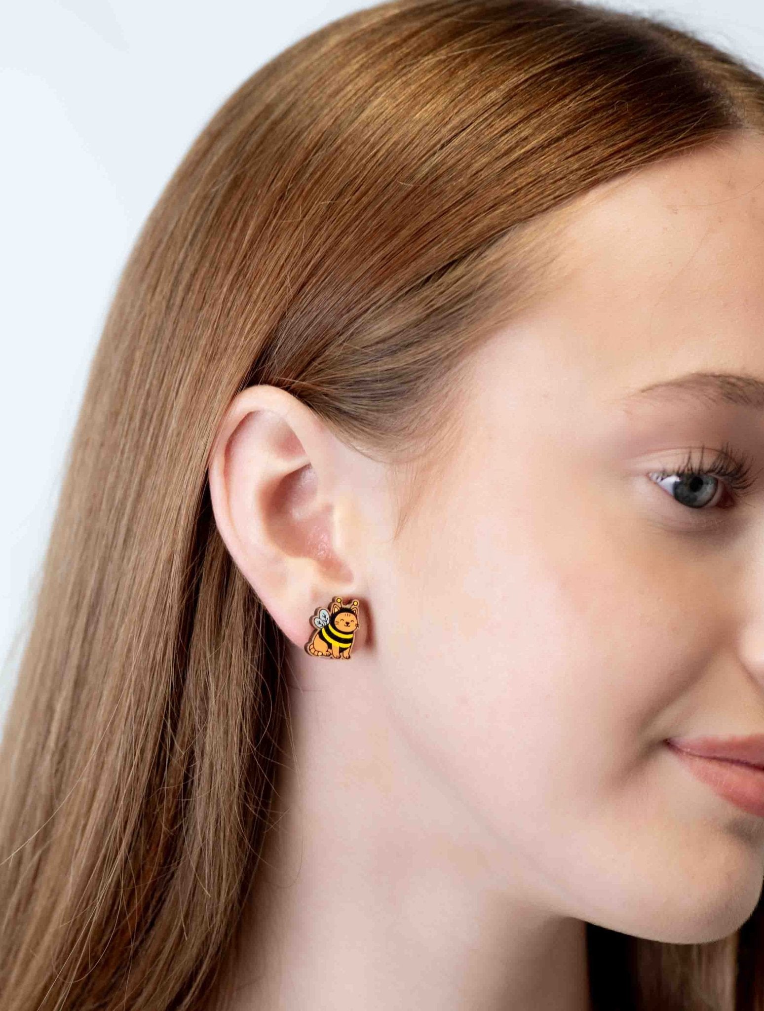 Cat in Bee Costume Stud Earrings - Robin Valley Official Store