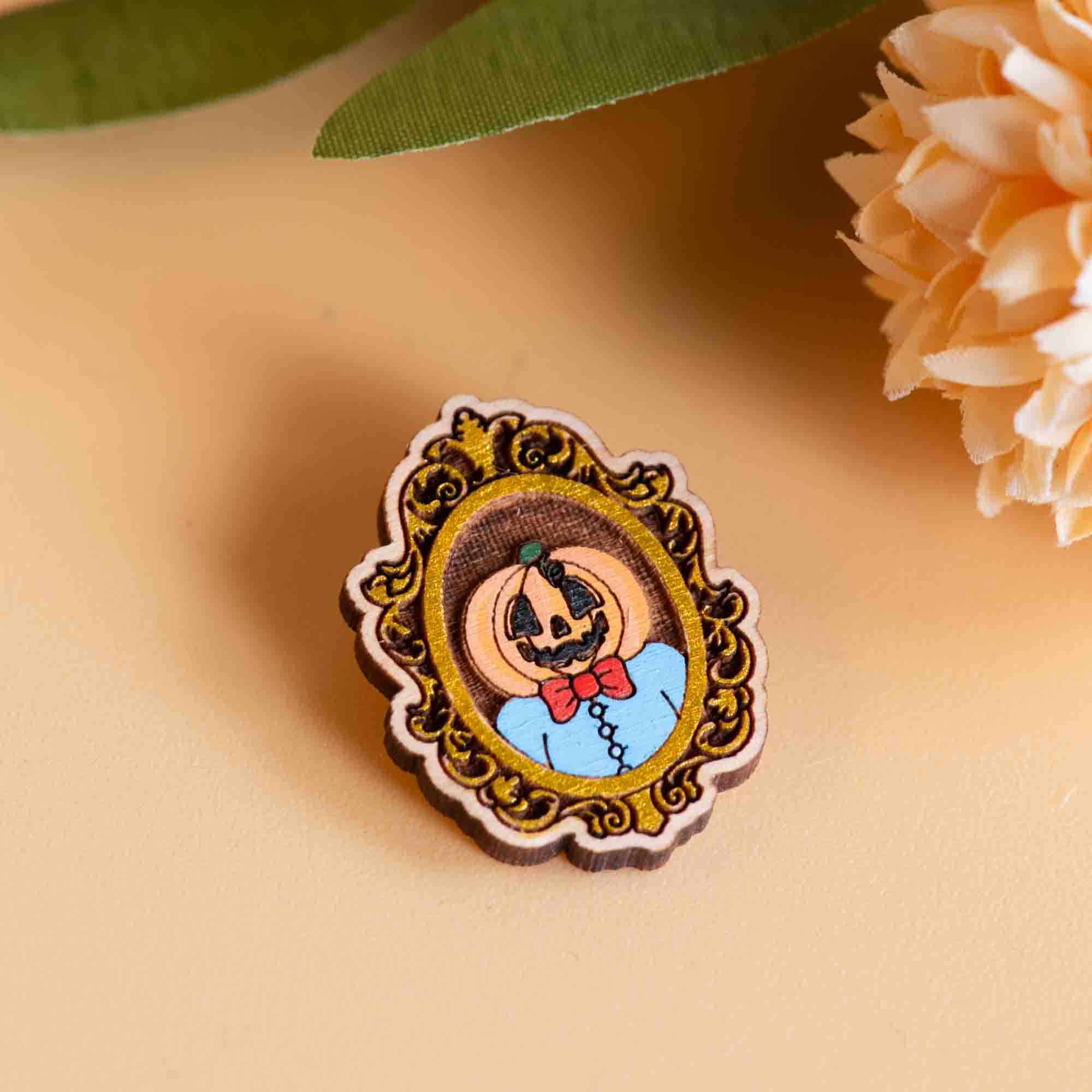 Hand - painted 3D Pumpkin Scarecrow Wooden Pin Badge - PT45317 - Robin Valley Official Store