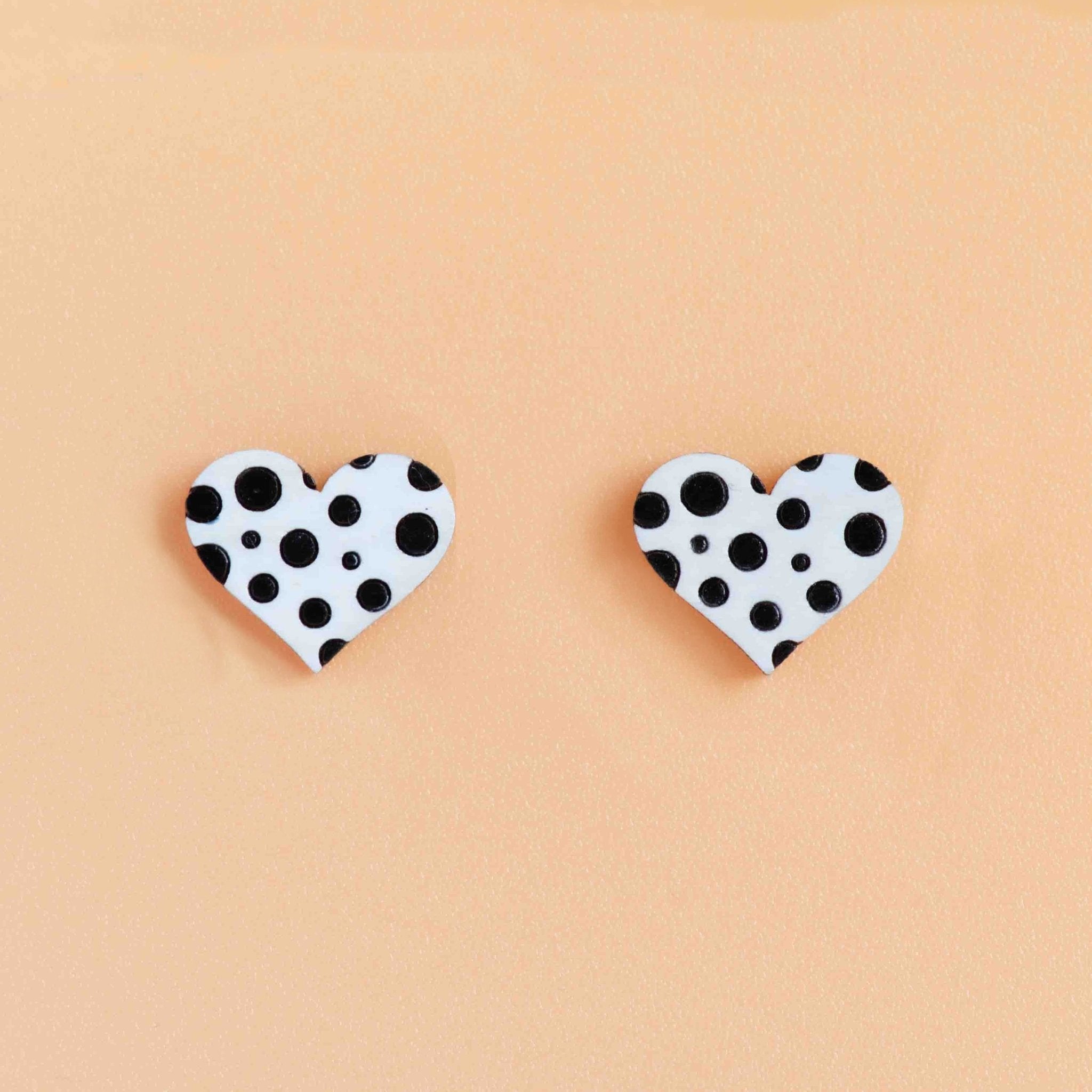 Hand - painted Black White Dots Heart Wooden Earrings - PEA16055 - Robin Valley Official Store
