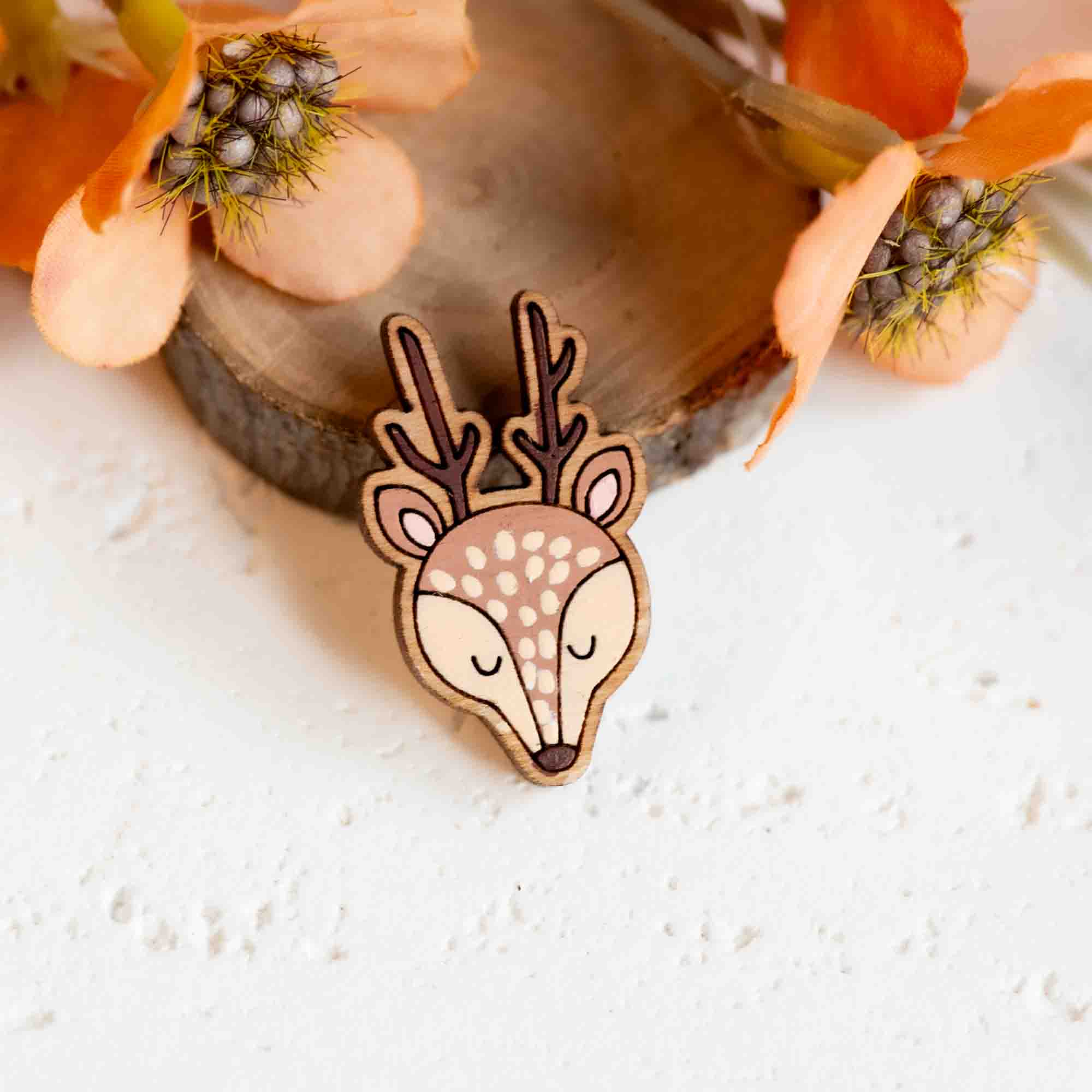 Hand - painted Deer Wooden Pin Badge - PL40483 - Robin Valley Official Store