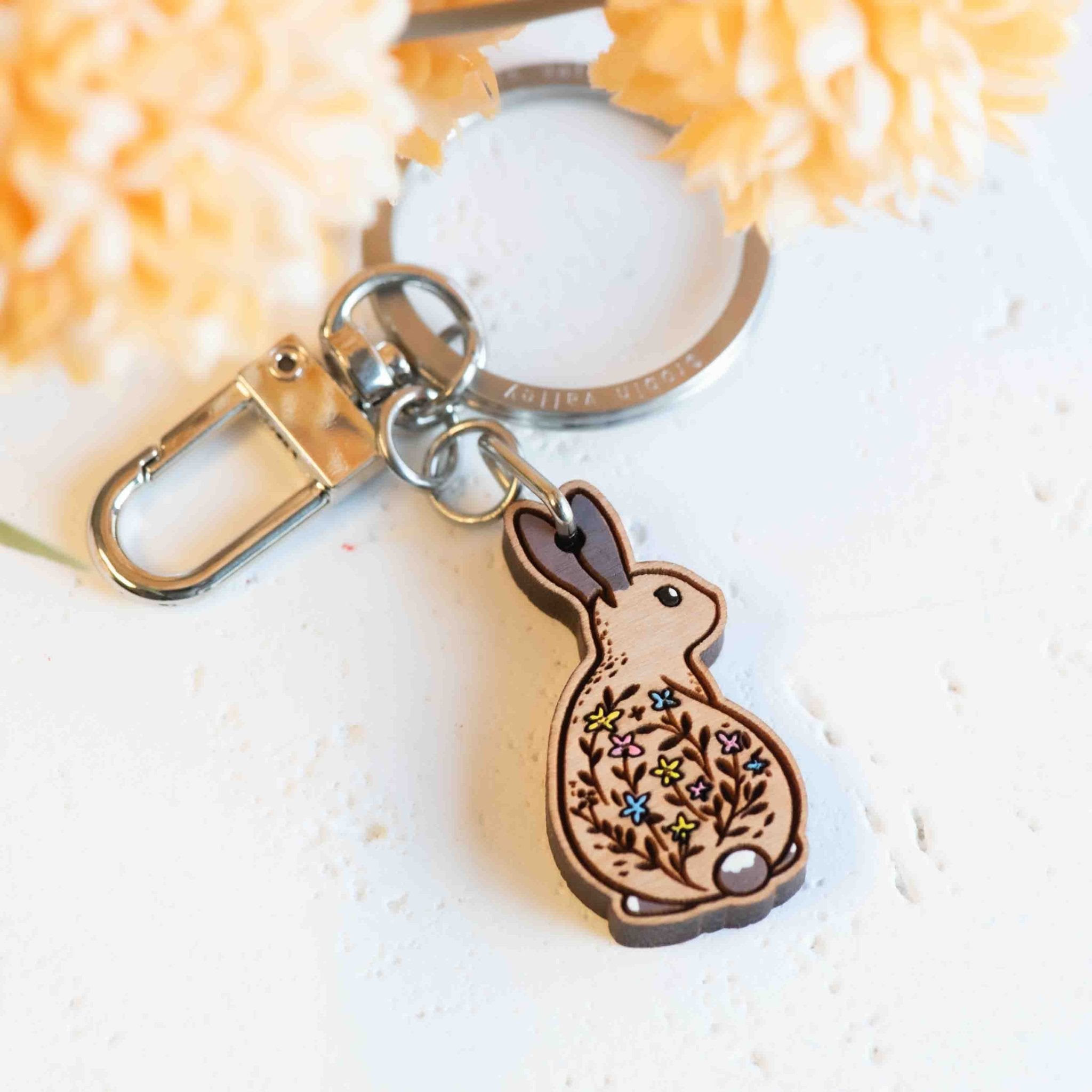 Hand - painted Flora Rabbit Wooden Keyring - KL20392 - Robin Valley Official Store