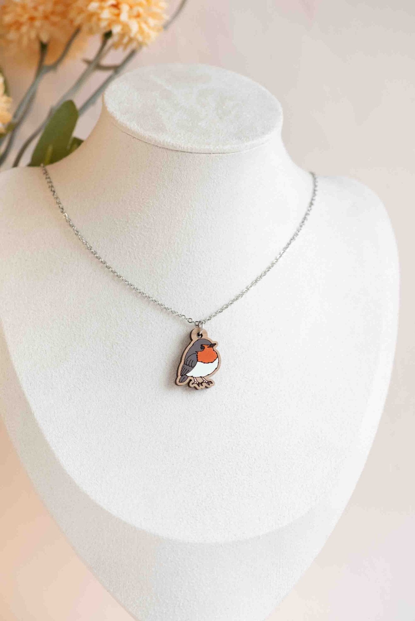 Hand Painted Fluffy Robin Bird Wooden Necklace - NB62088 - Robin Valley Official Store