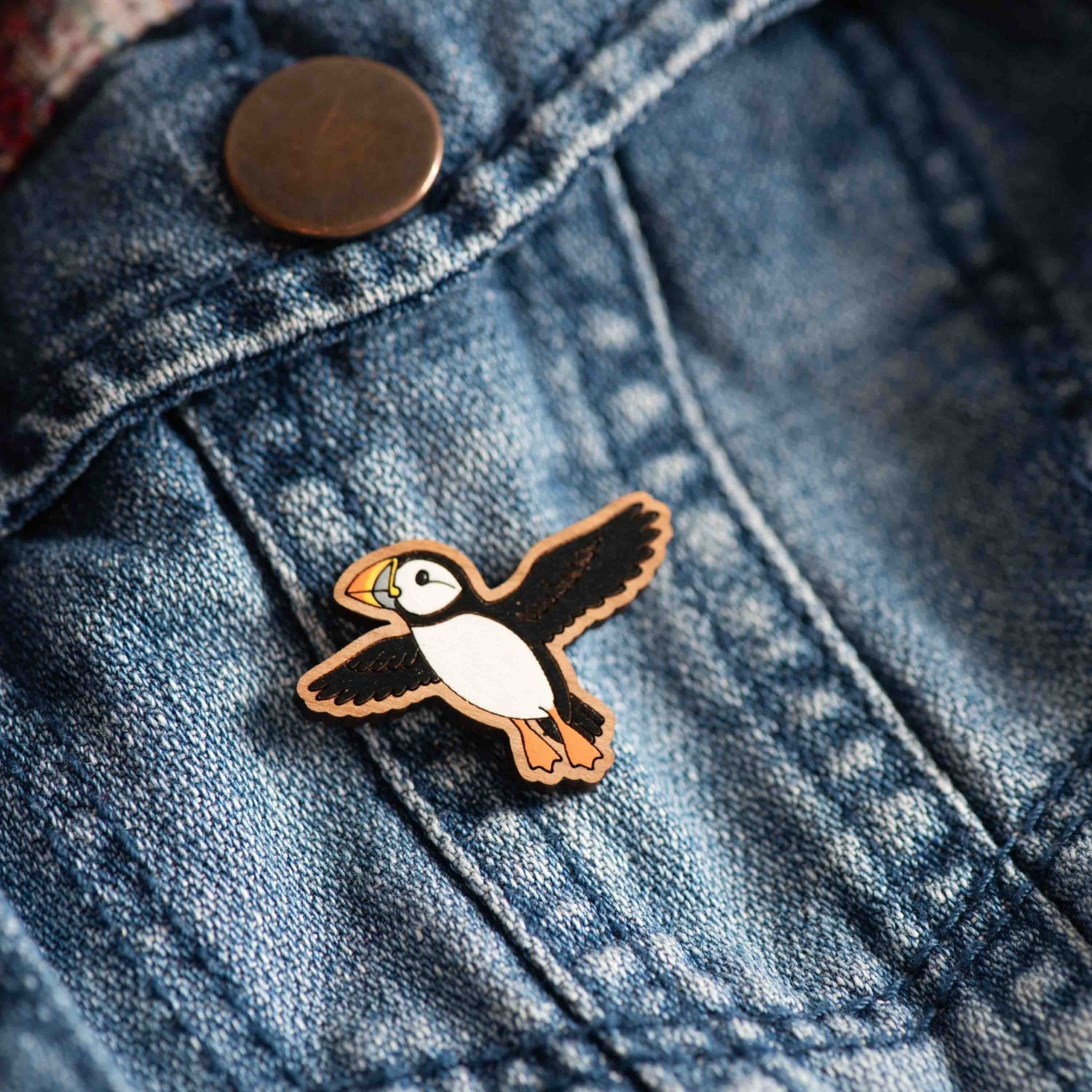 Hand - painted Flying Puffin Wooden Pin Badge - PB42125 - Robin Valley Official Store