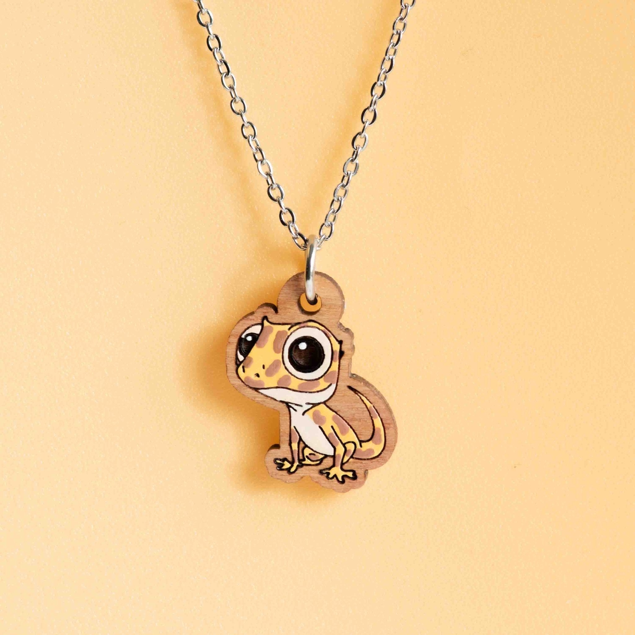 Hand - Painted Gecko Wooden Necklace - NL60403 - Robin Valley Official Store