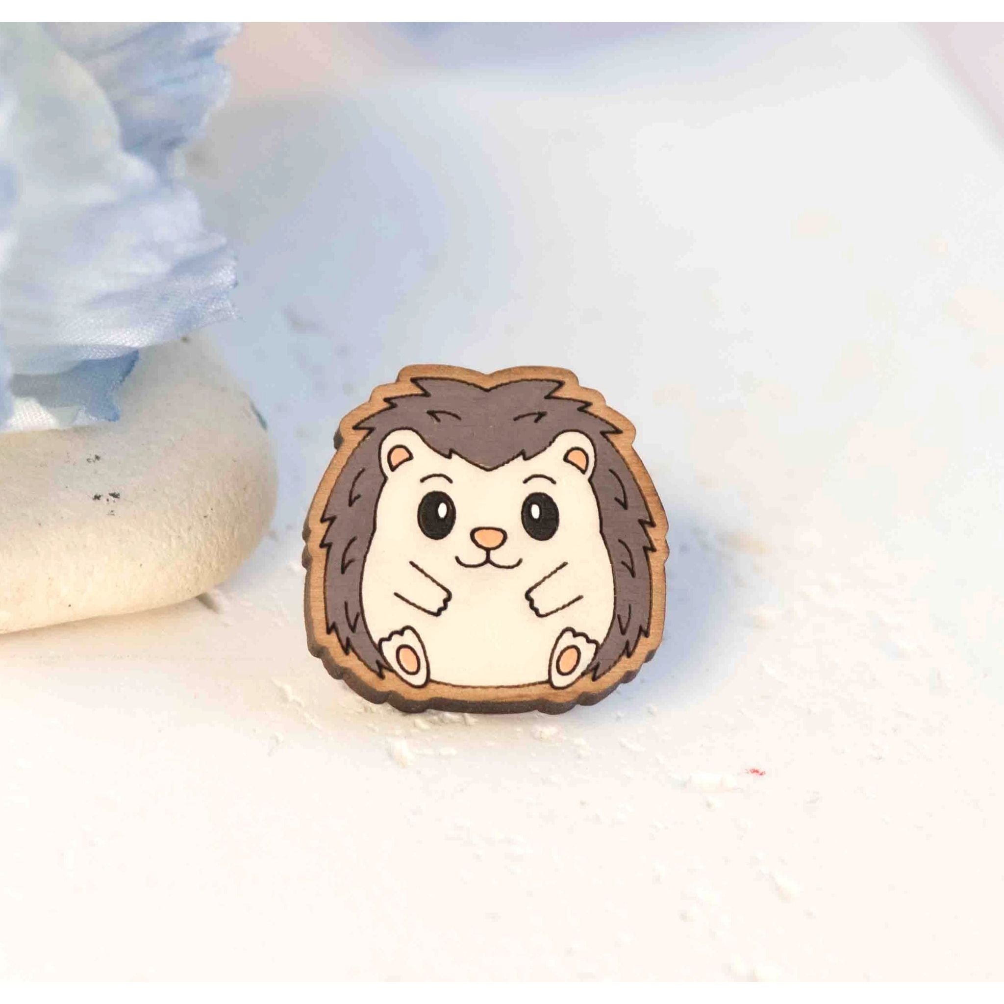 Hand - painted Hedgehog Wooden Pin Badge - PL40200 - Robin Valley Official Store