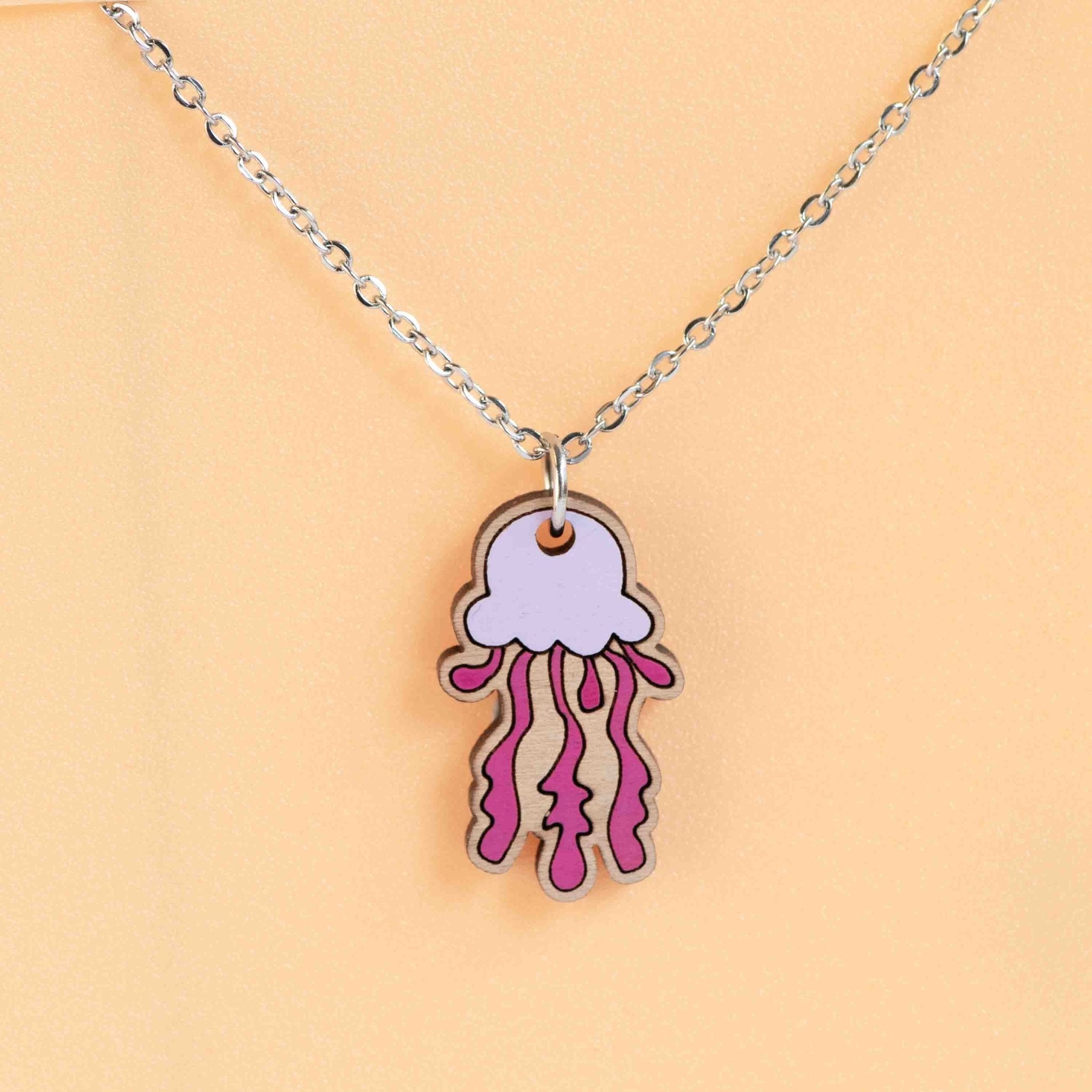 Hand Painted Jellyfish Wooden Necklace - NS63084 - Robin Valley Official Store