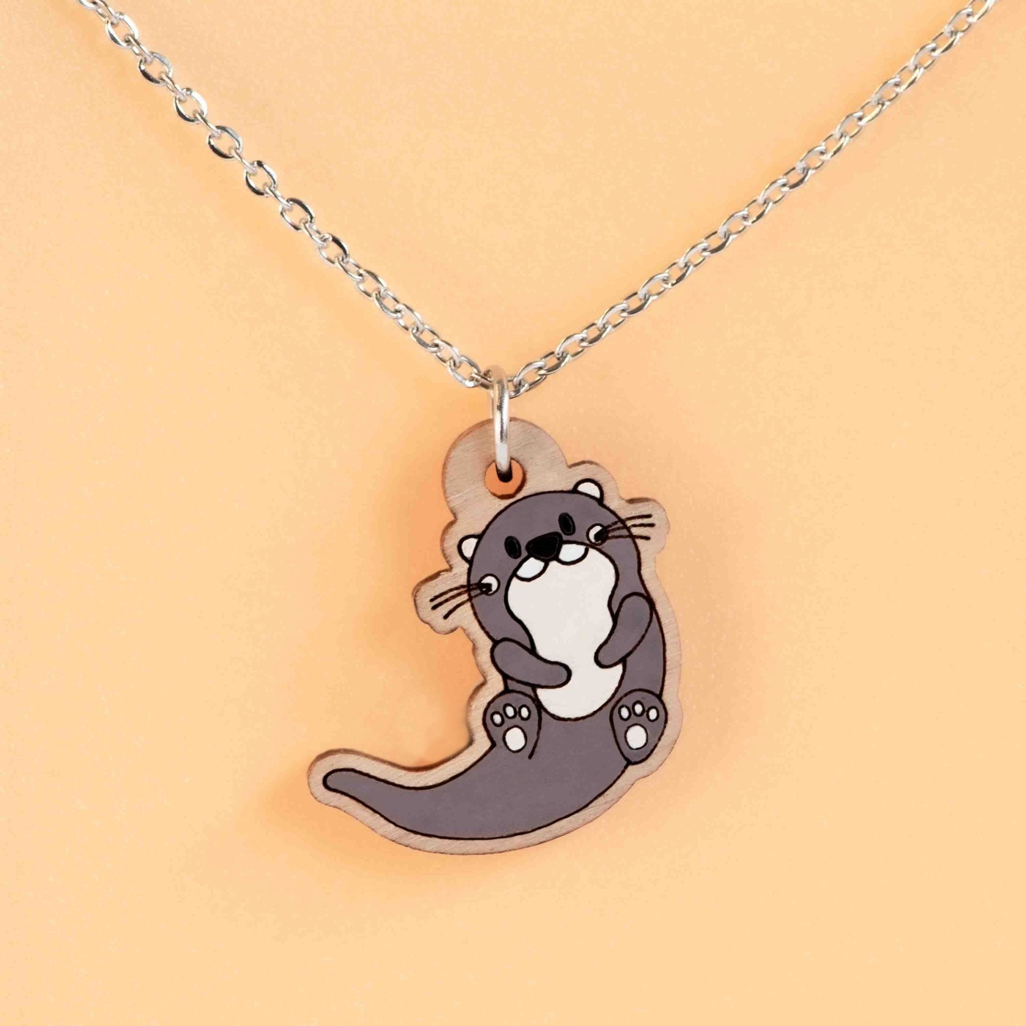 Hand Painted Otter Wooden Necklace - NS63066 - Robin Valley Official Store