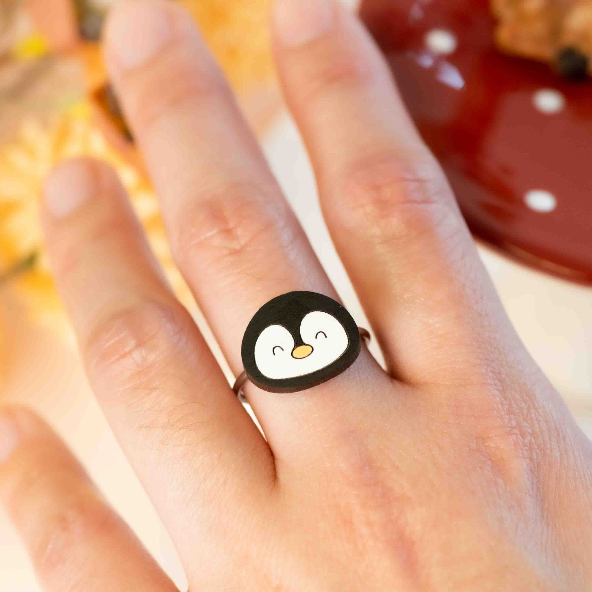 Hand - Painted Penguin Adjustable Wooden Ring - RB72002 - Robin Valley Official Store