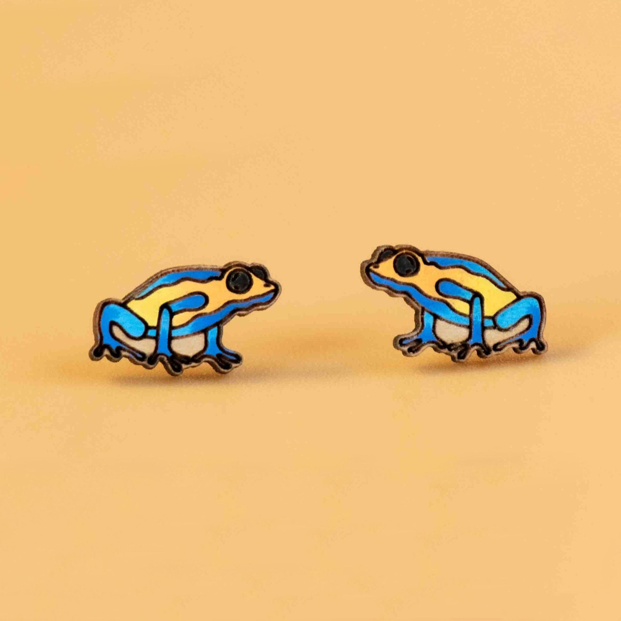 Hand - painted Poison Dart Frog Wooden Earrings - PEL10353 - Robin Valley Official Store