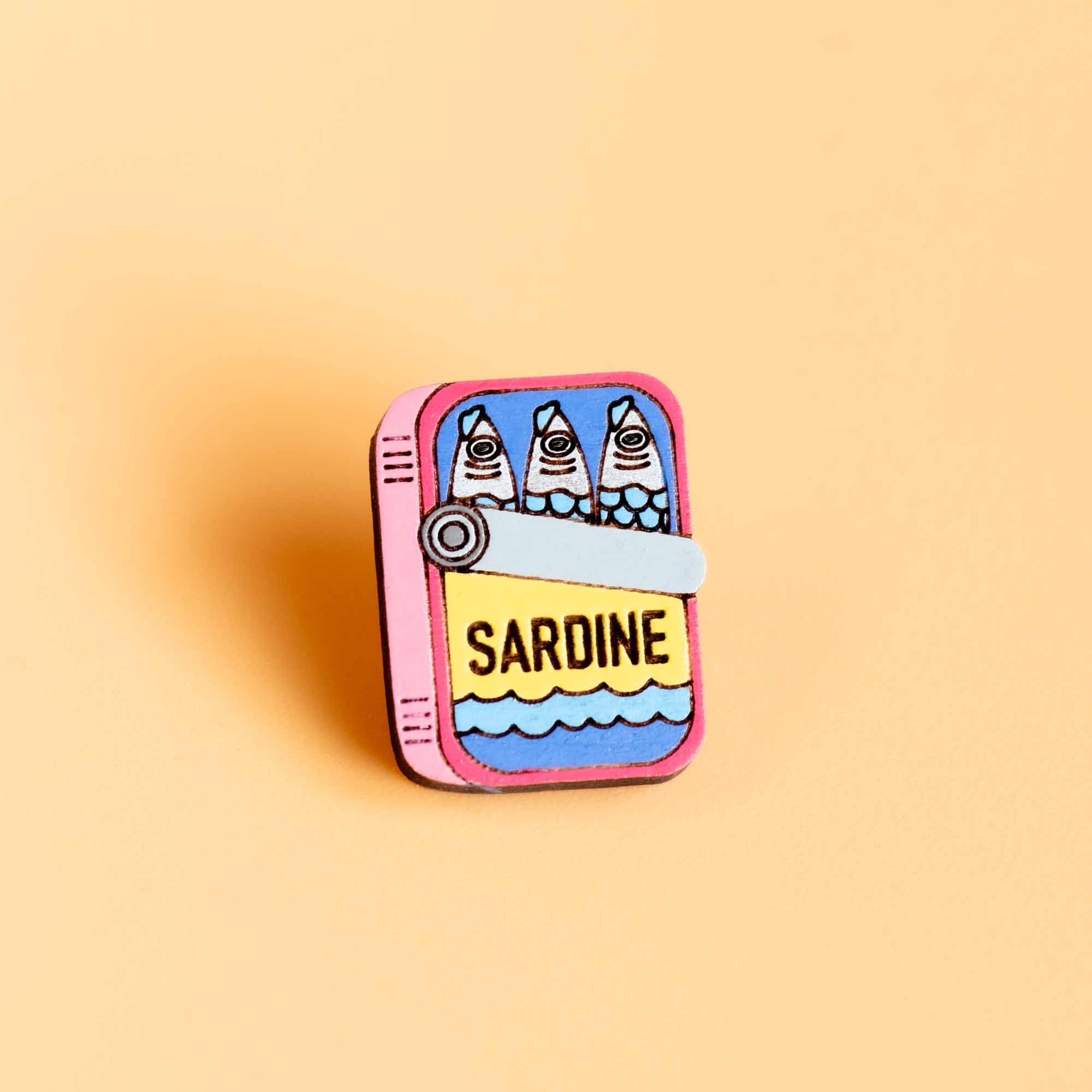 Hand - painted Sardine Can Wooden Pin Badge - PT45259 - Robin Valley Official Store