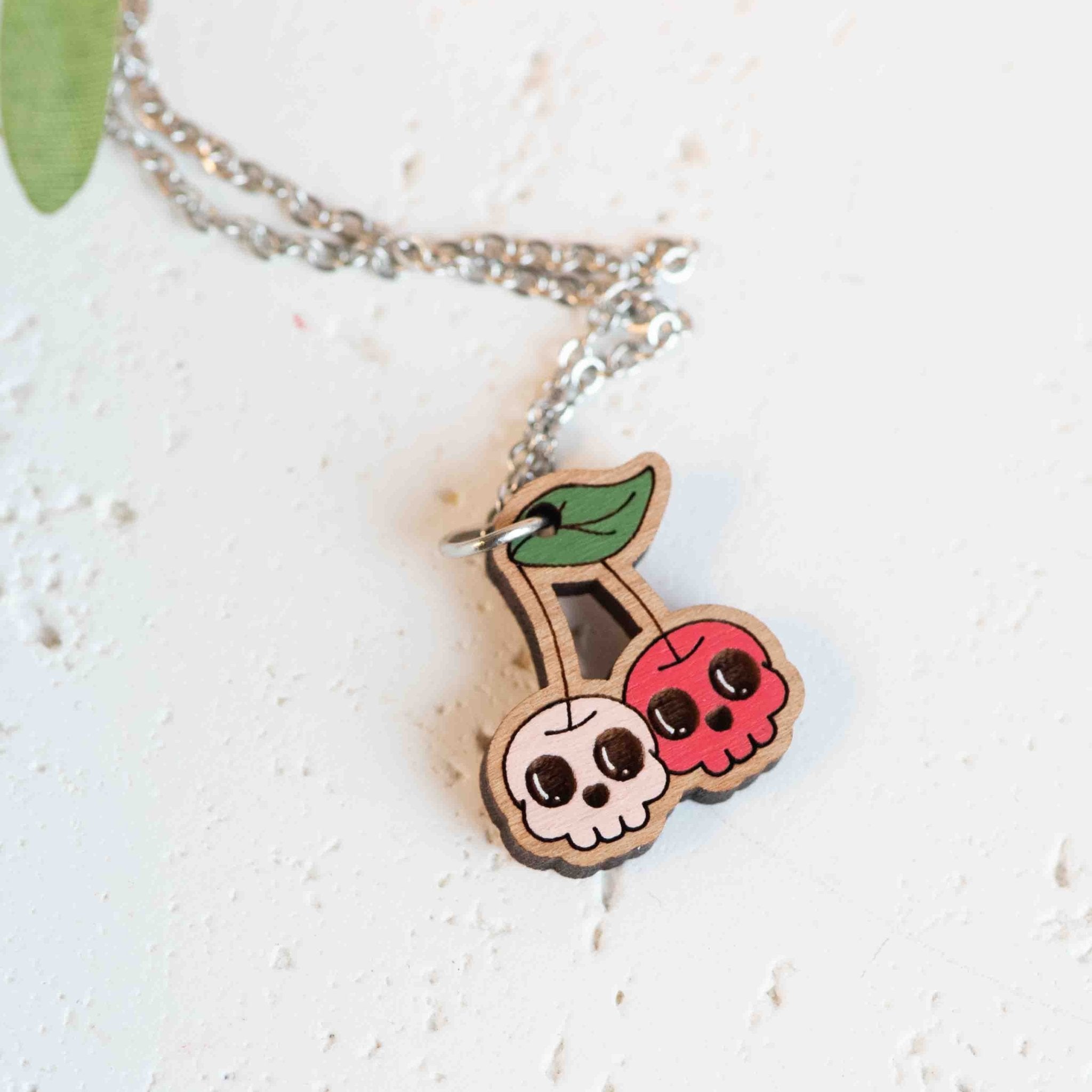 Hand Painted Skull Cherry Wooden Necklace - NT65440 - Robin Valley Official Store