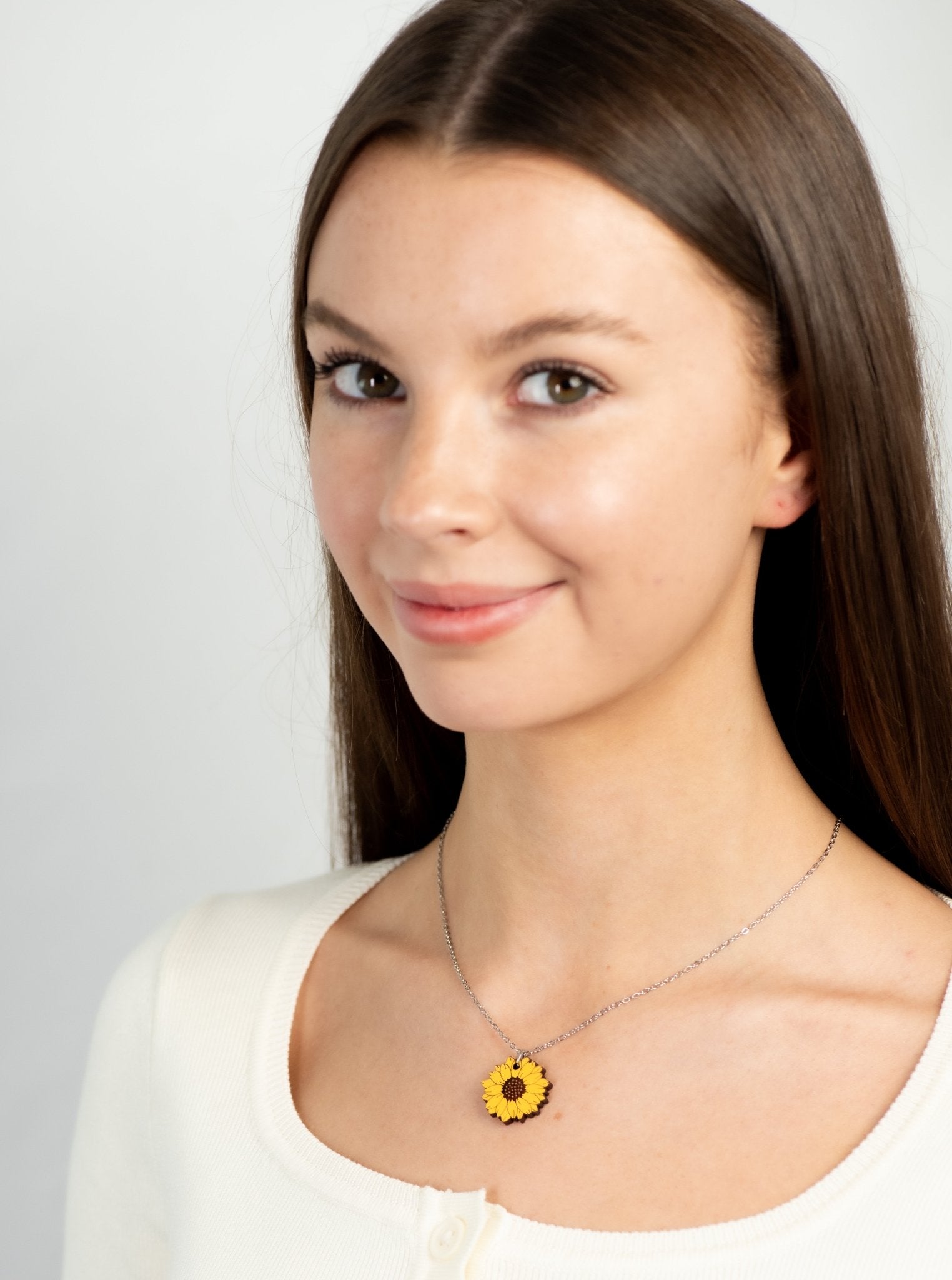 Hand Painted Sunflower Wooden Necklace - NO64082 - Robin Valley Official Store