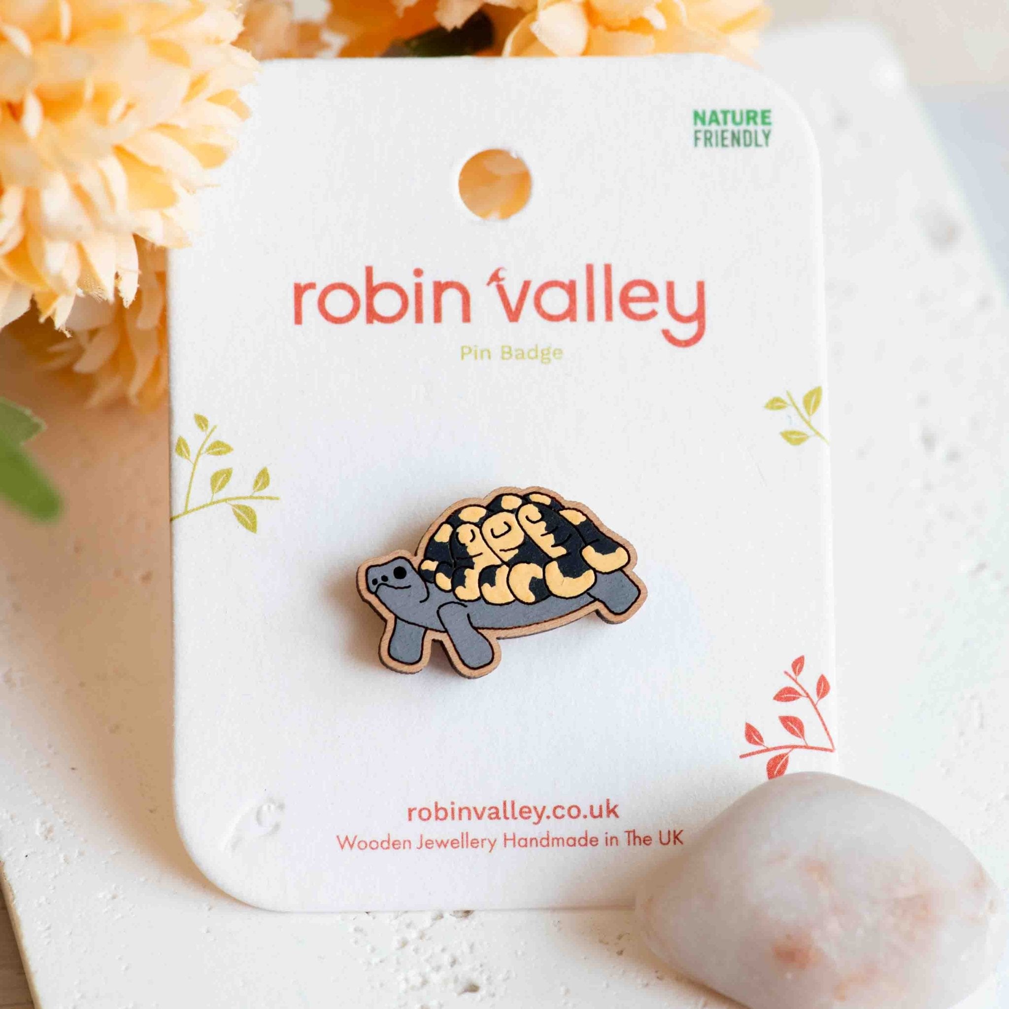 Hand - painted Tortoise Wooden Pin Badge - PL40430 - Robin Valley Official Store