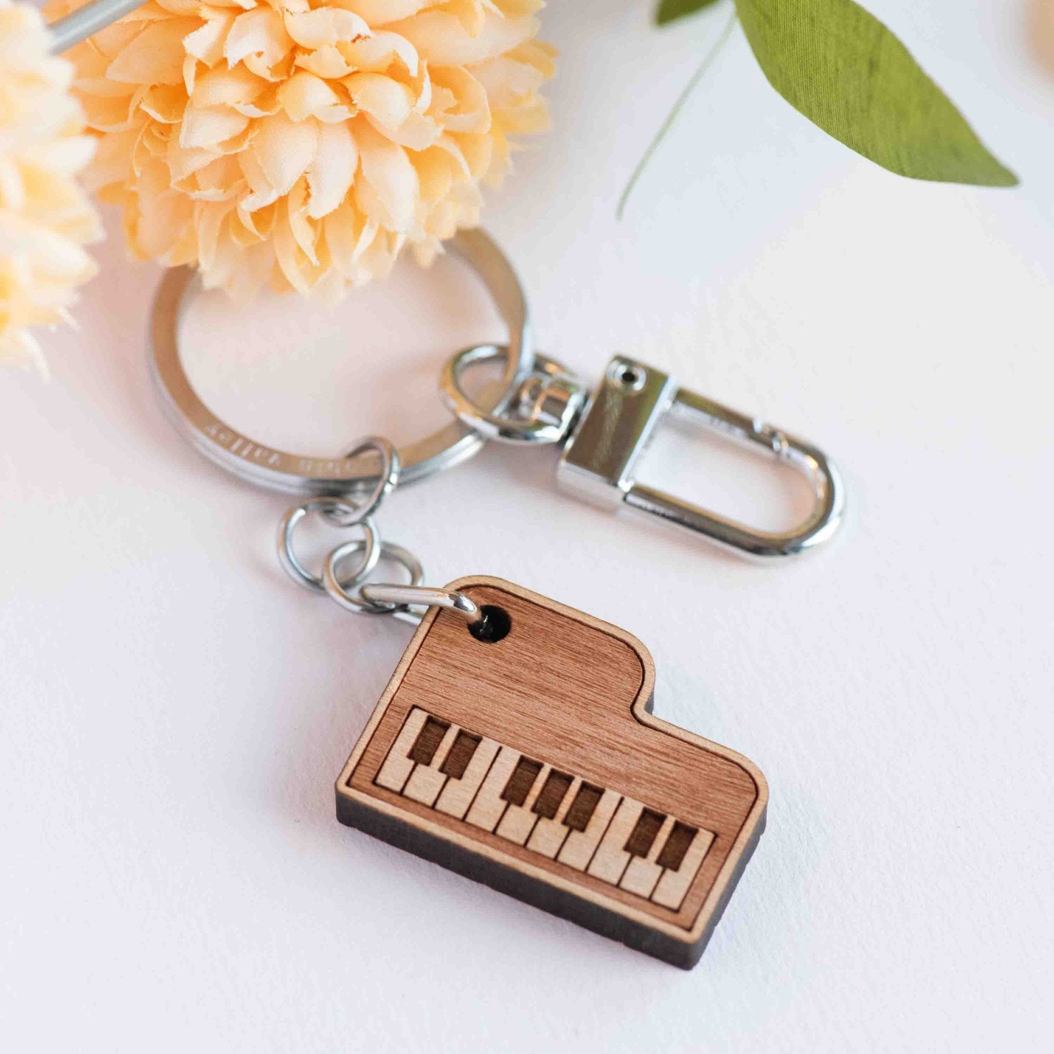 Piano Wooden Keyring - KT25171 - Robin Valley Official Store