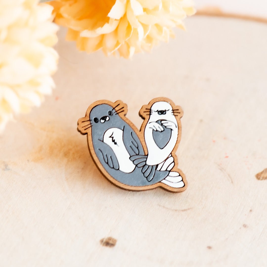 Seal Mum & Pup Wooden Pin Badge - Robin Valley Official Store