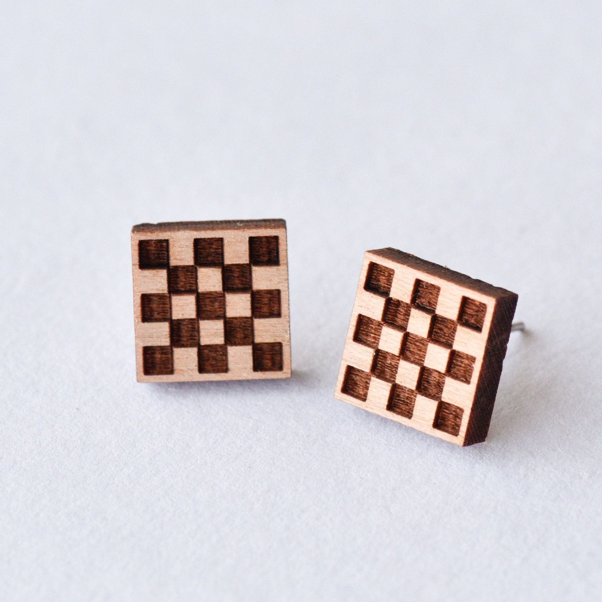 Check Patterned Square Wooden Stud Earrings - ET15105 - Robin Valley Official Store