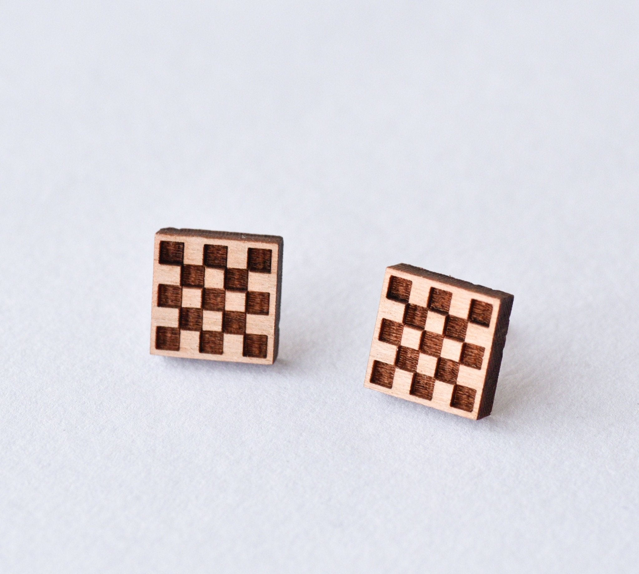 Chess Board Cherry Wood Stud Earrings - ET15105 - Robin Valley Official Store