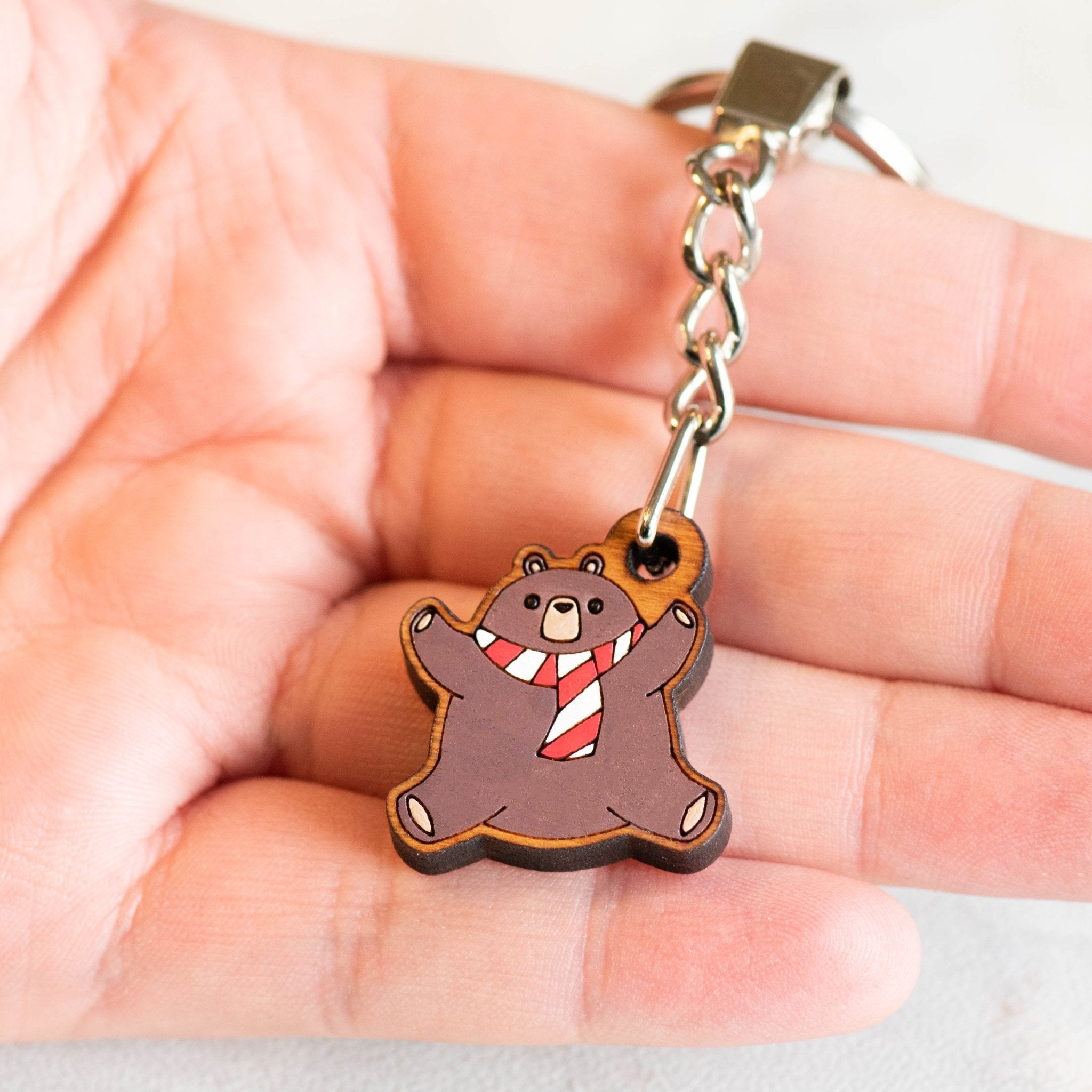 Christmas Brown Bear with scarf Wood Keyring- KL10270 - Robin Valley Official Store