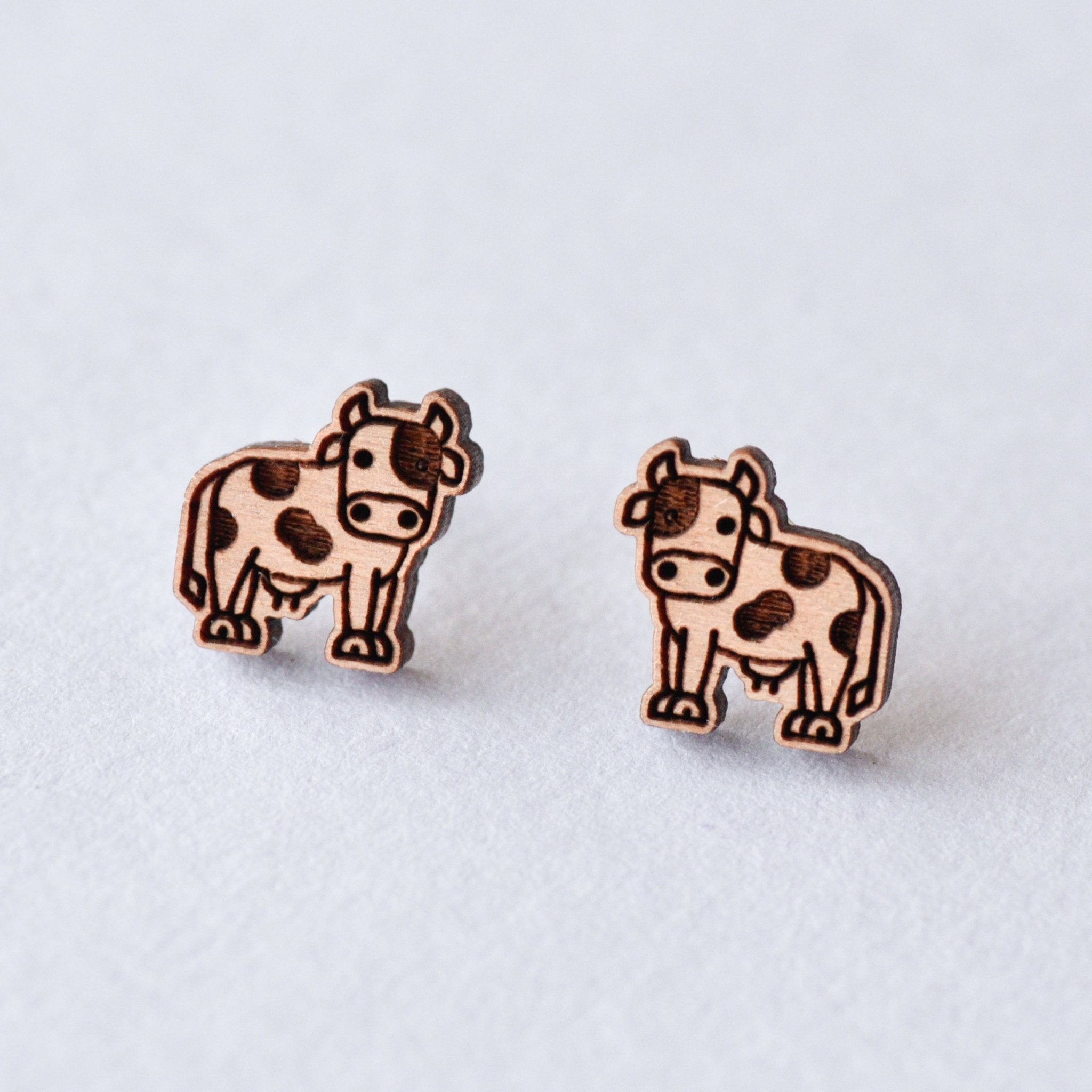 Cow Cherry Wood Stud Earrings - EL10027 - Robin Valley Official Store