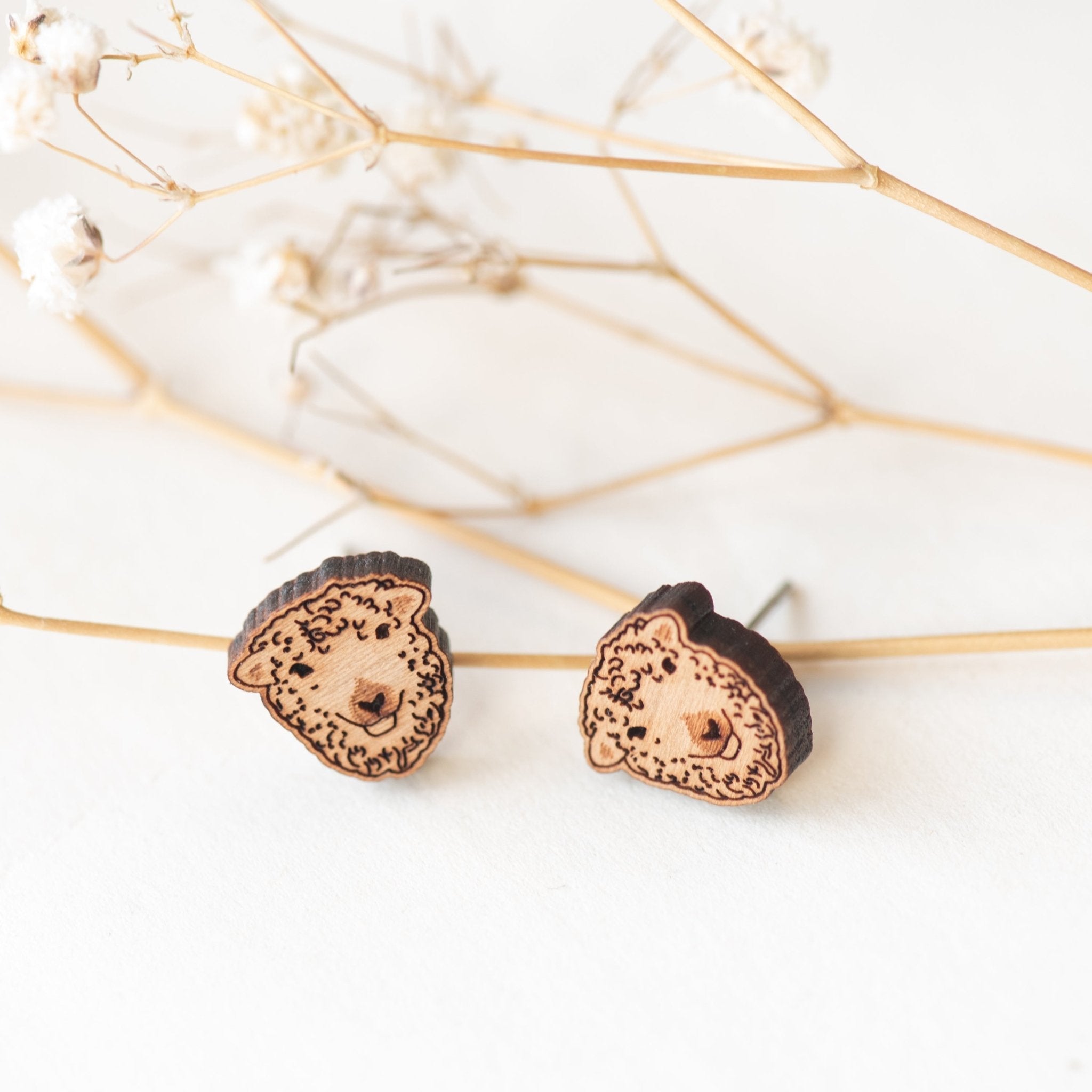 Greyface Dartmoor Sheep Cherry Wood Stud Earrings - EL10107 - Robin Valley Official Store