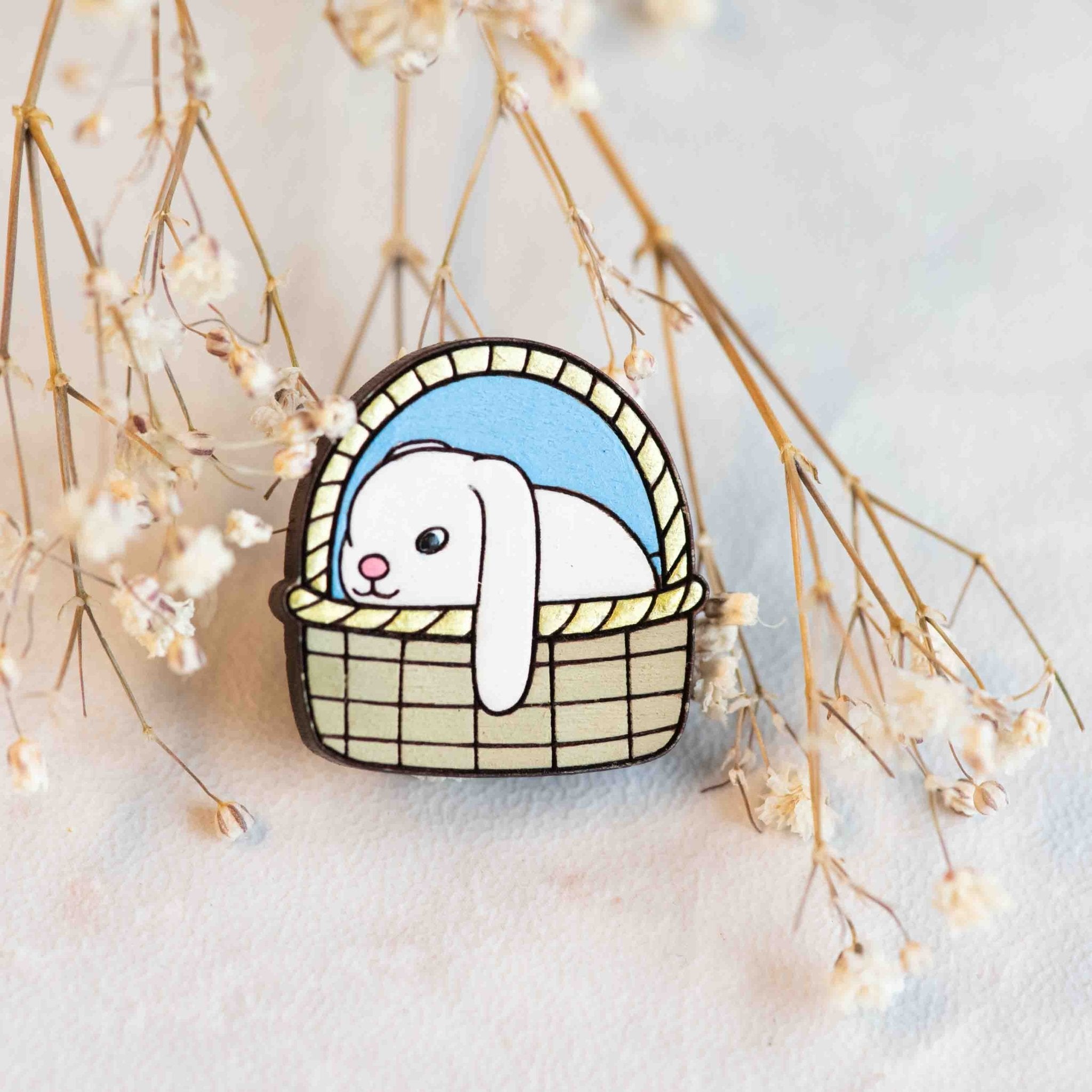 Hand-painted Bunny Basket Wooden Pin Badge - PL40258 - Robin Valley Official Store