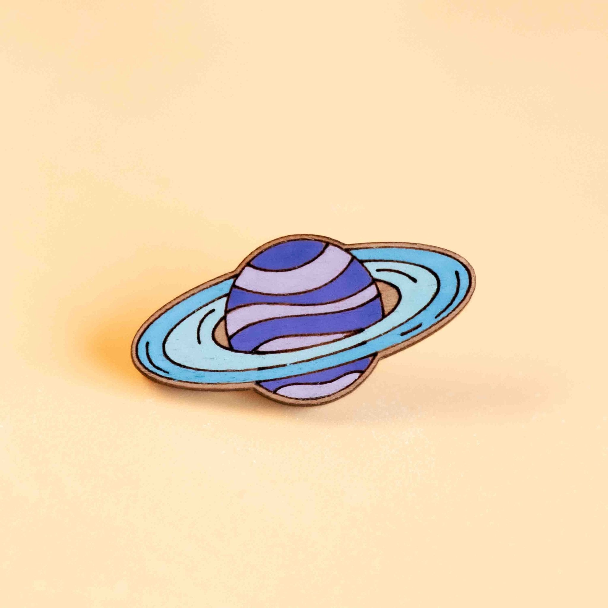 Hand-painted Planet Saturn Wooden Pin Badge - PT45145 - Robin Valley Official Store
