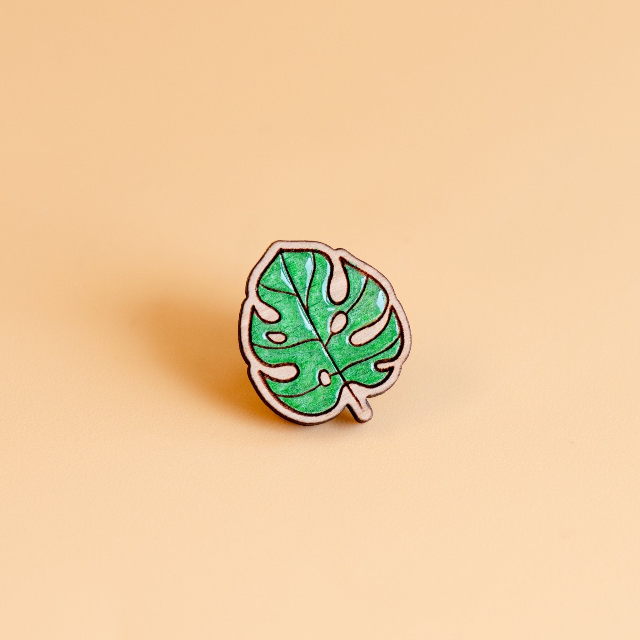 Hand-painted Swiss Cheese Plant Monstera Leaf Cherry Wood Pin Badge - PO44086 - Robin Valley Official Store