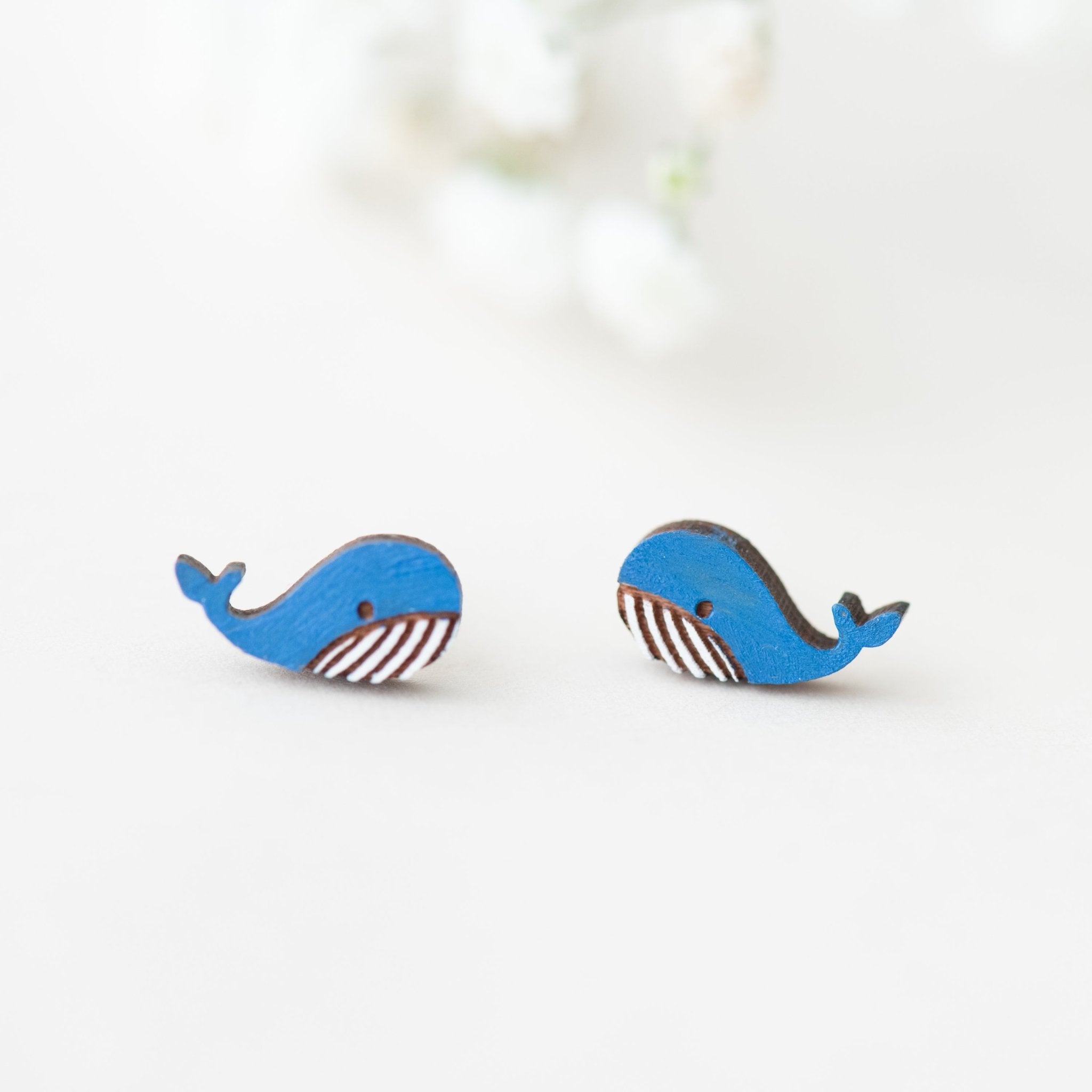 Hand Painted Whale Cherry Wood Stud Earrings - ES13012 - Robin Valley Official Store