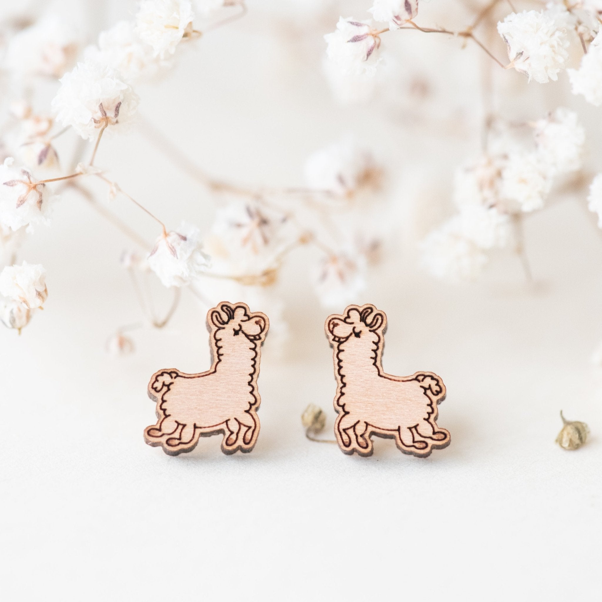 Happy Llama Alpaca Cherry Wood Stud Earrings - EL10099 - Robin Valley Official Store