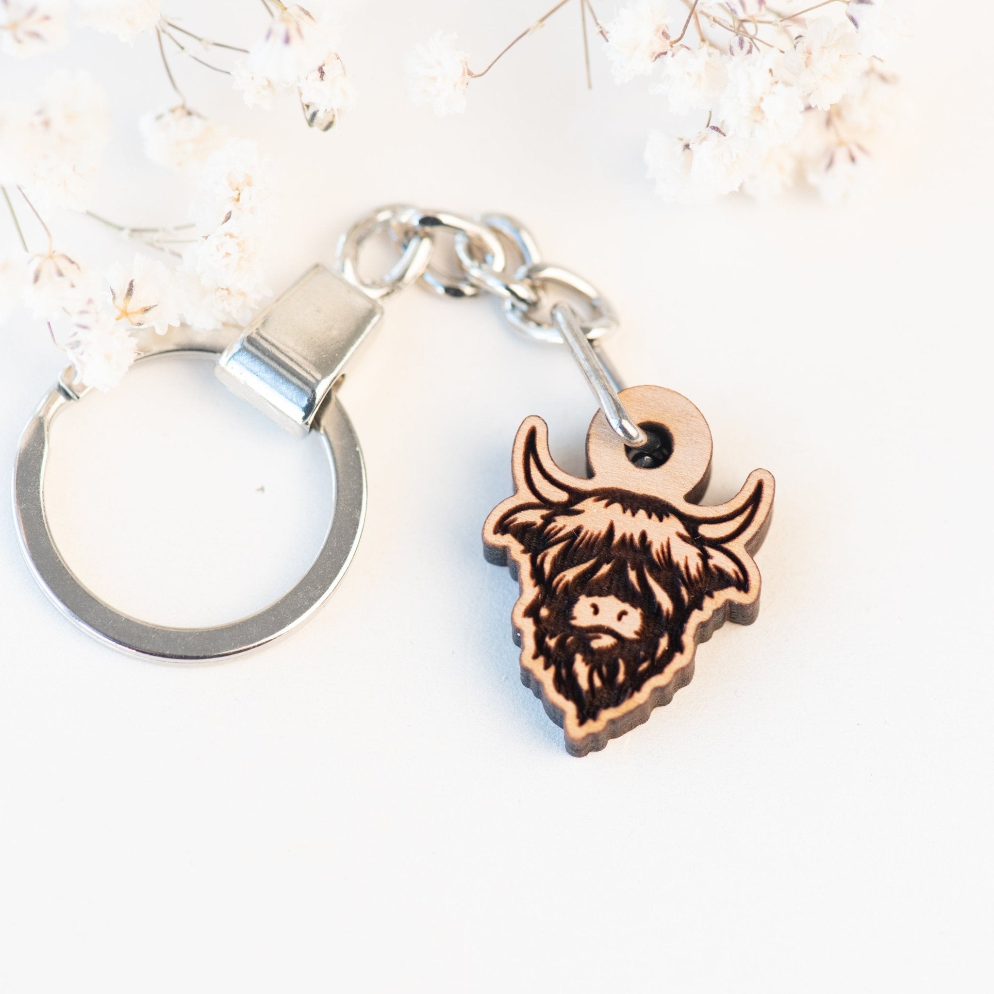 Highland Cow Cherry Wood Keyring - KL20005 - Robin Valley Official Store