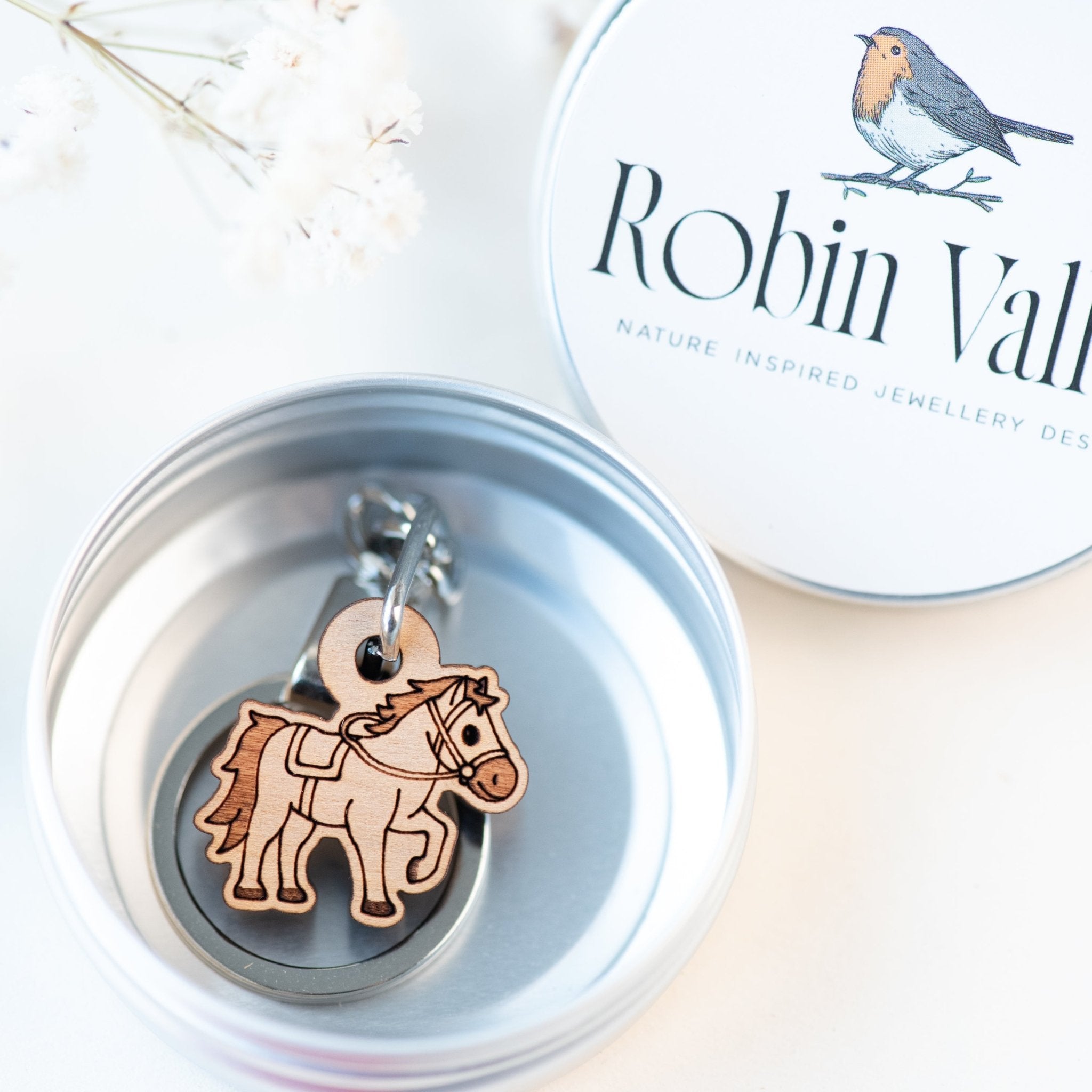 Horse Cherry Wood Keyring - KL20078 - Robin Valley Official Store