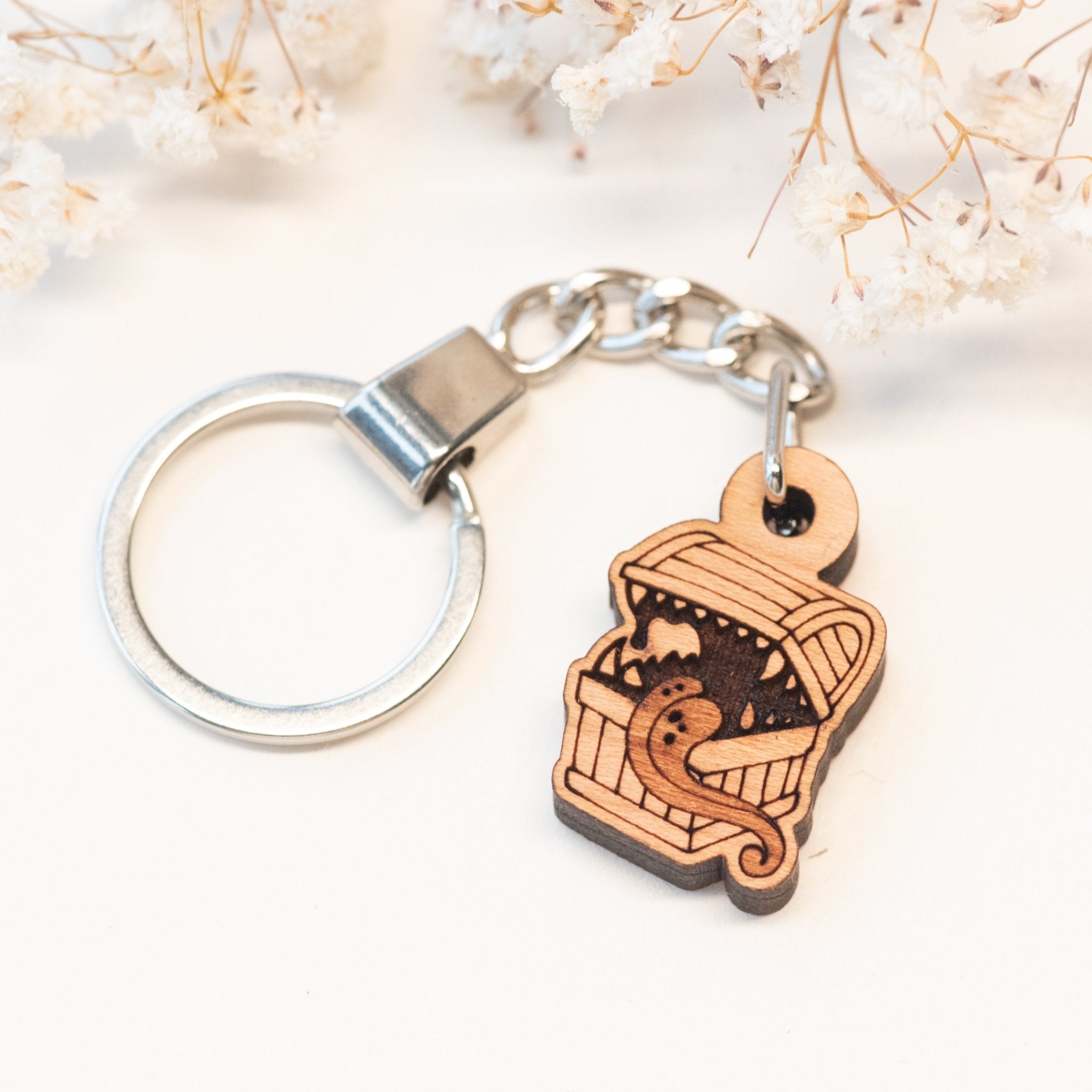Mimic Treasure Chest Cherry Wood Keyring - KT25010 - Robin Valley Official Store