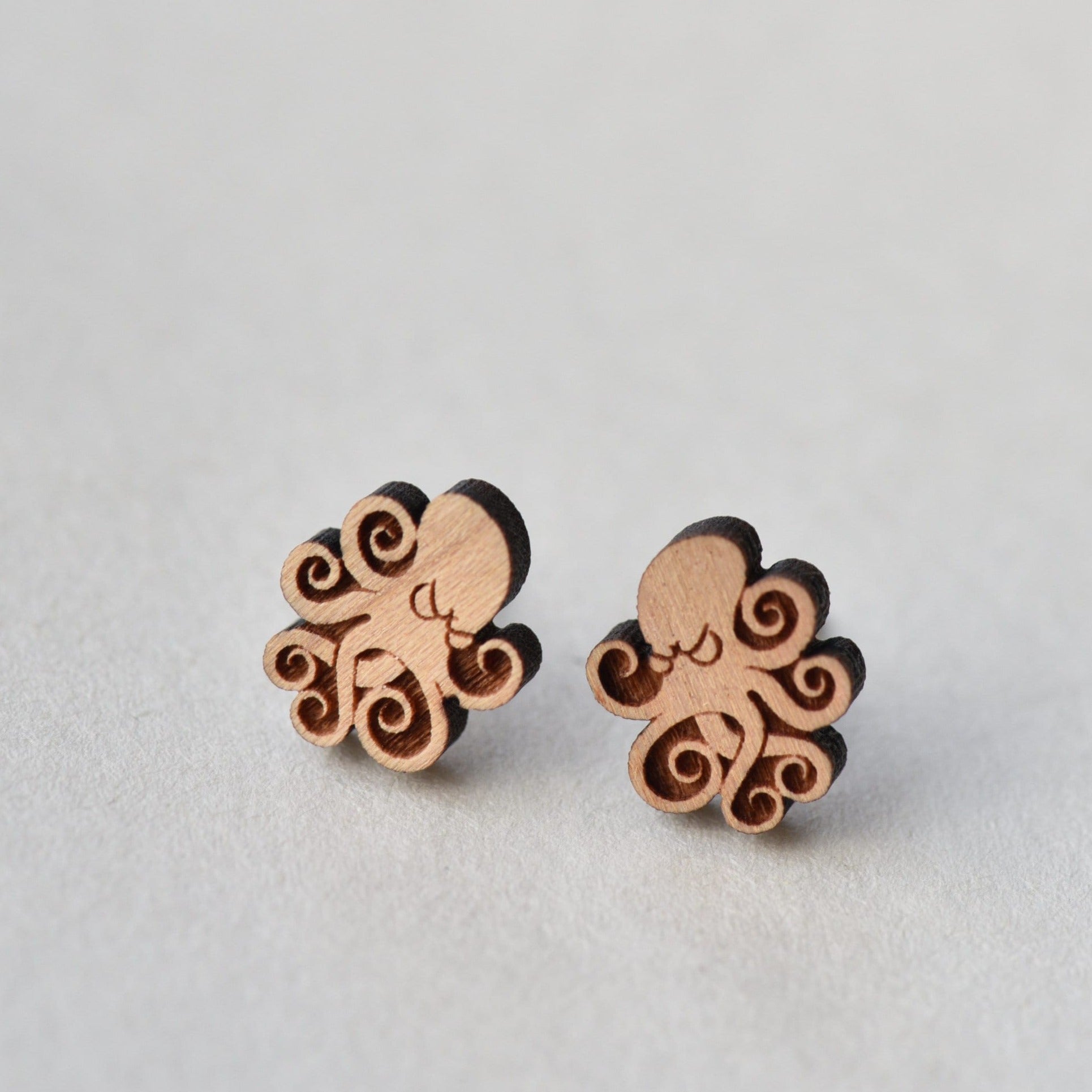 Octopus Cherry Wood Stud Earrings - ES13006 - Robin Valley Official Store