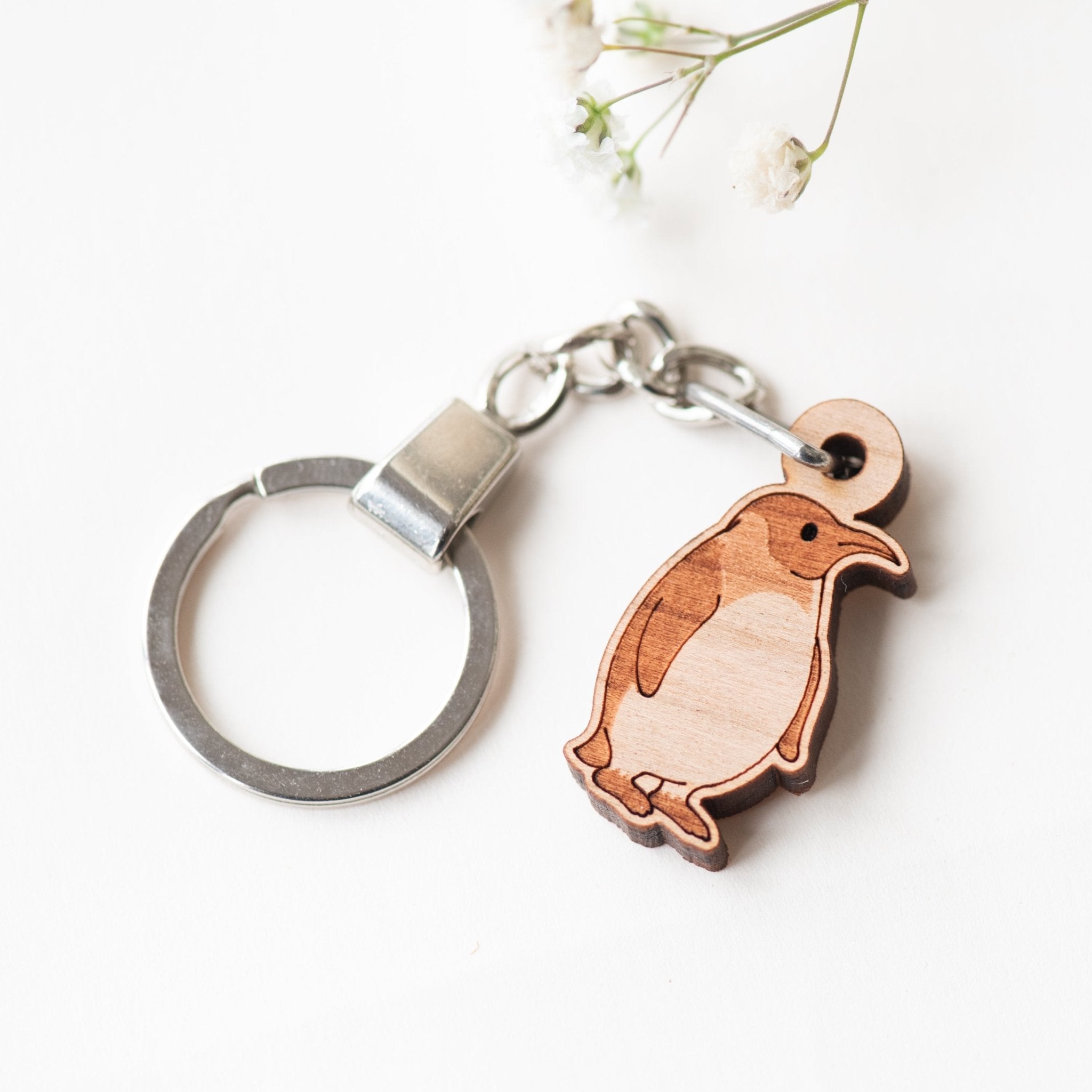 Penguin Cherry Wood Keyring - KB22001 - Robin Valley Official Store