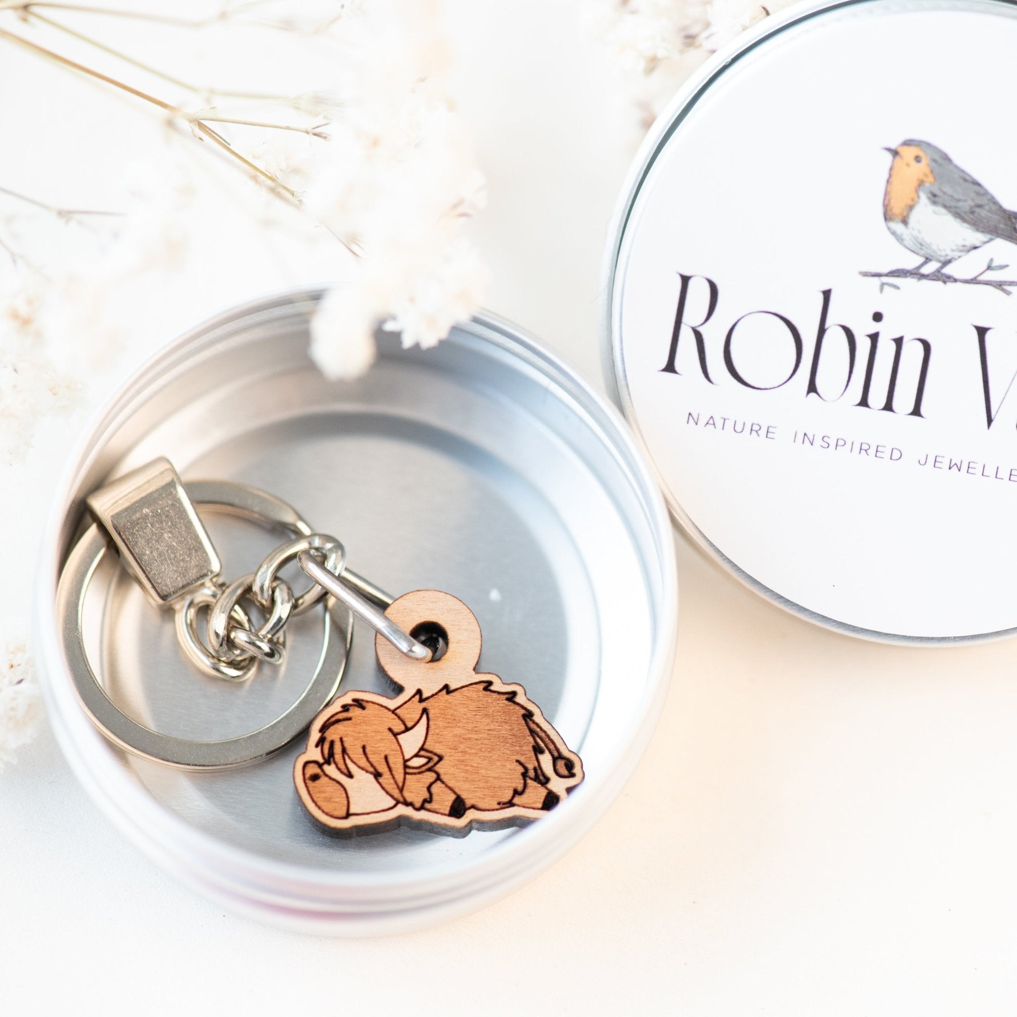 Sleeping Highland Cow Cherry Wood Keyring -KL20006 - Robin Valley Official Store