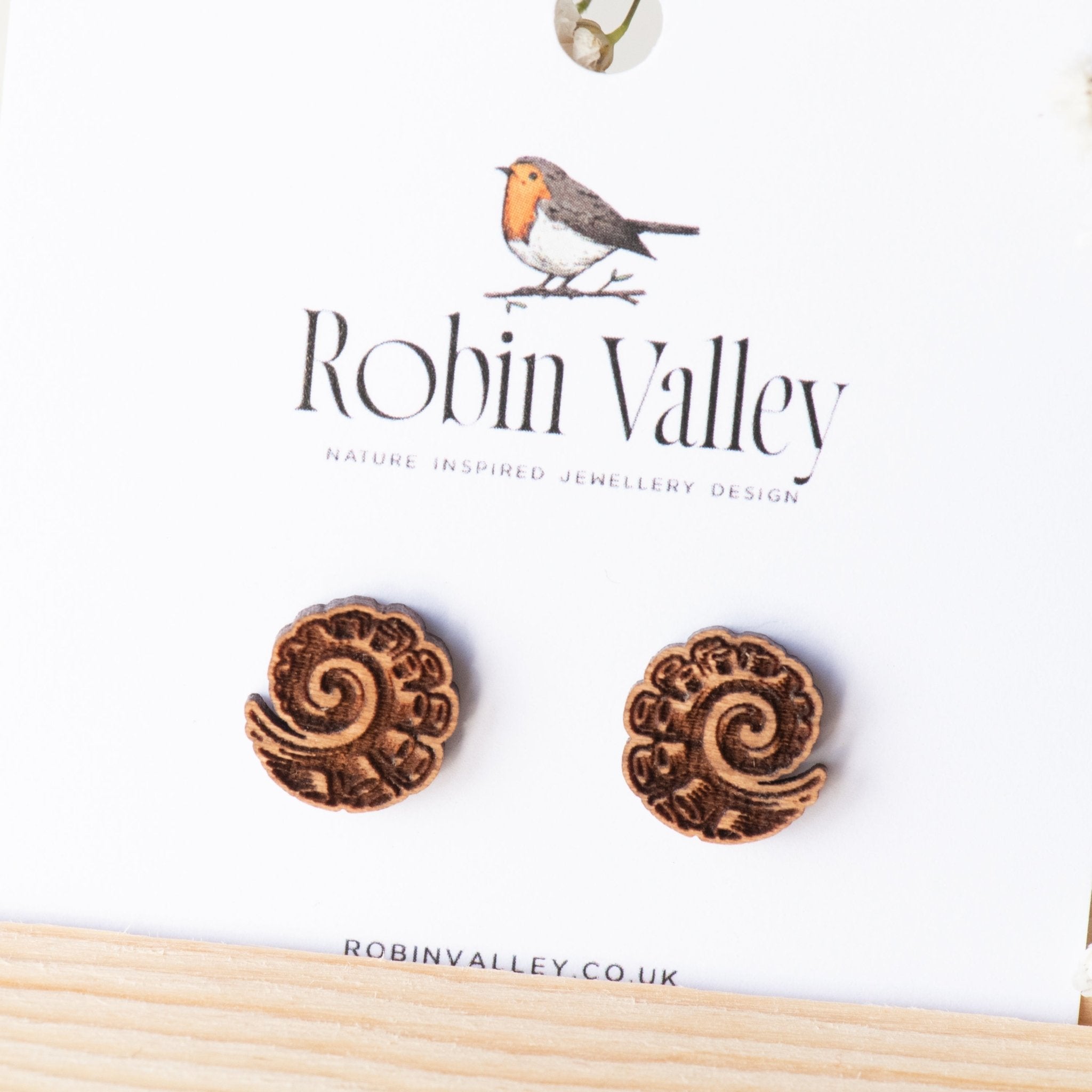 Tentacles Cherry Wood Stud Earrings - ES13019 - Robin Valley Official Store