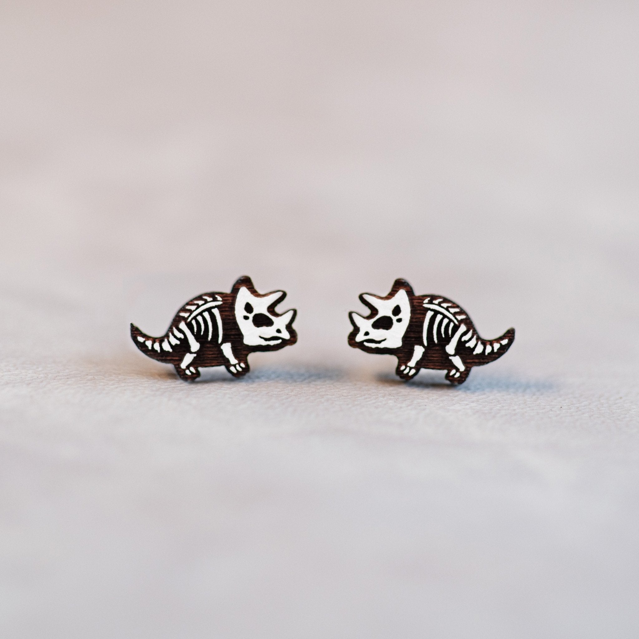 Triceratops Skeleton Dinosaur Stud Earrings - EO14005 - Robin Valley Official Store