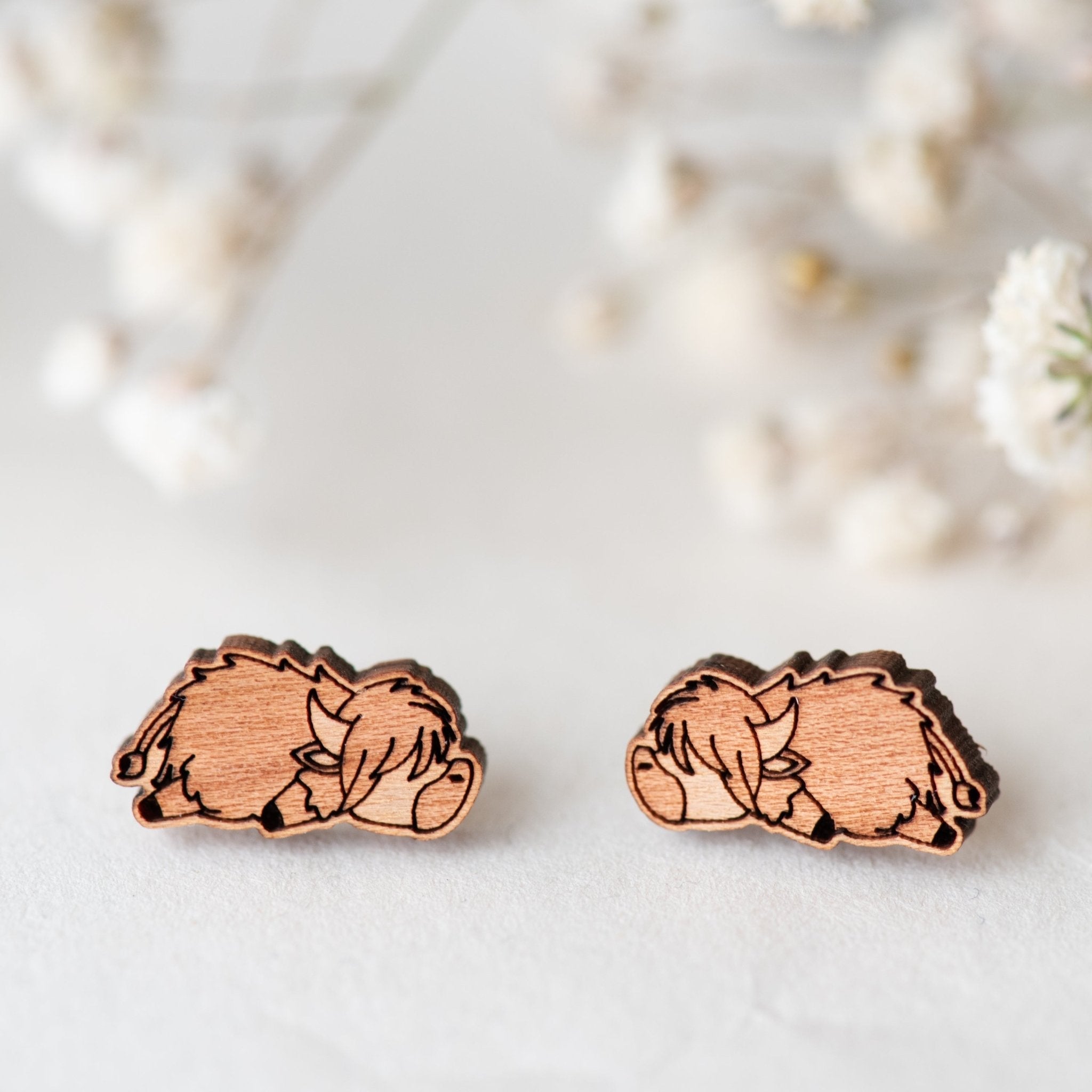 Wooden Sleeping Highland Cow Earrings - EL10006 - Robin Valley Official Store