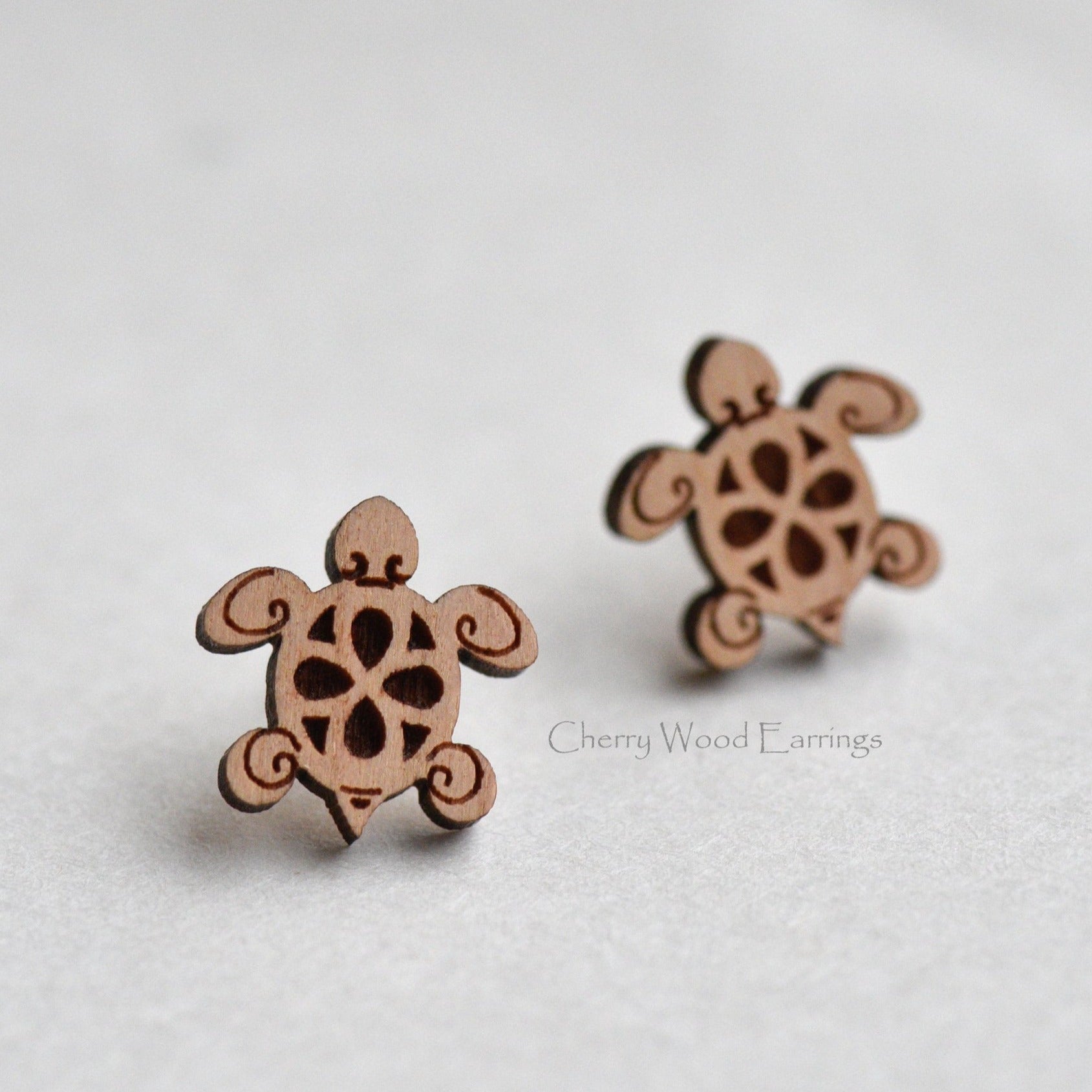 Wooden Turtle Earrings Stud - ES13004 - Robin Valley Official Store